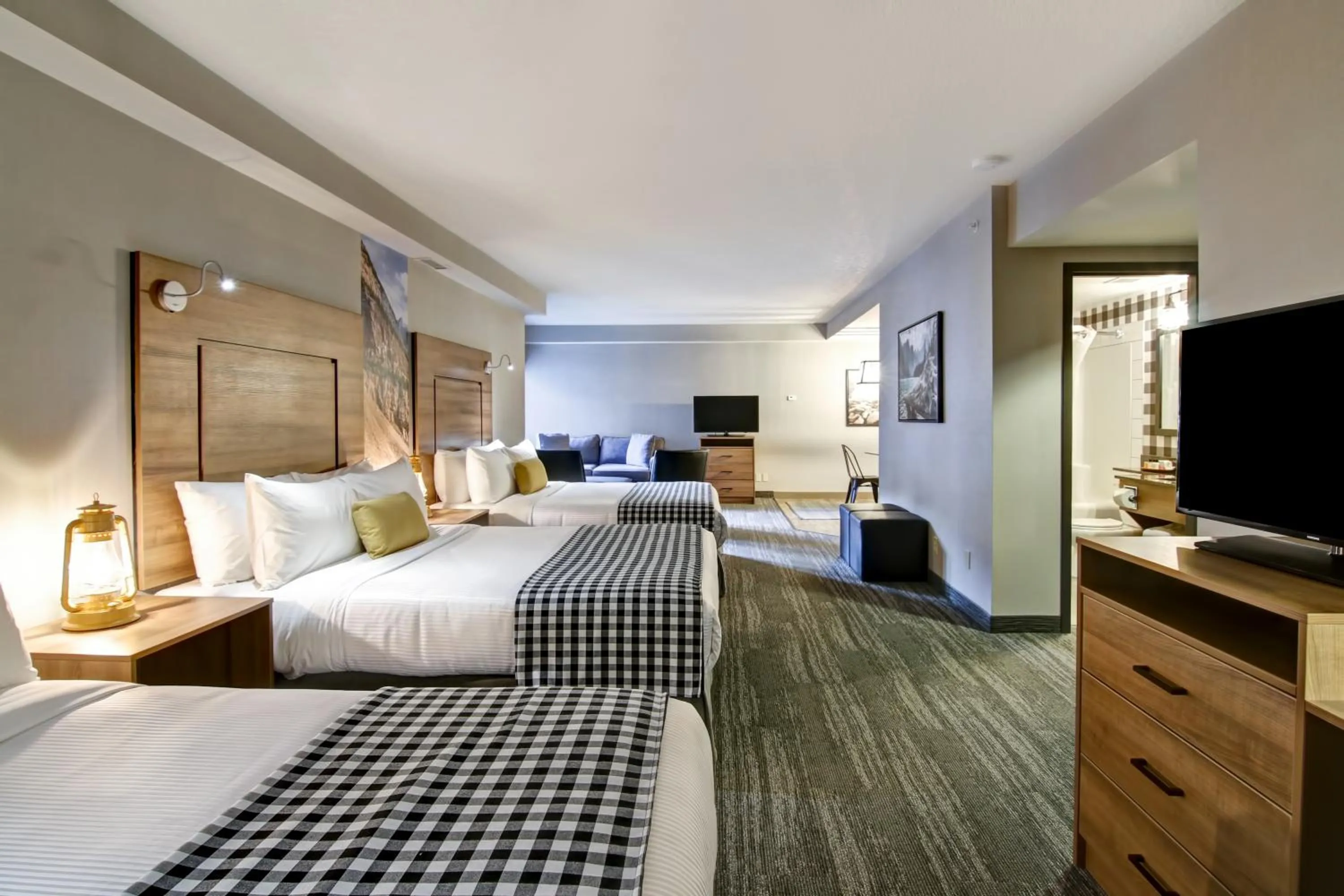 Bedroom, Bed in Canalta Lodge