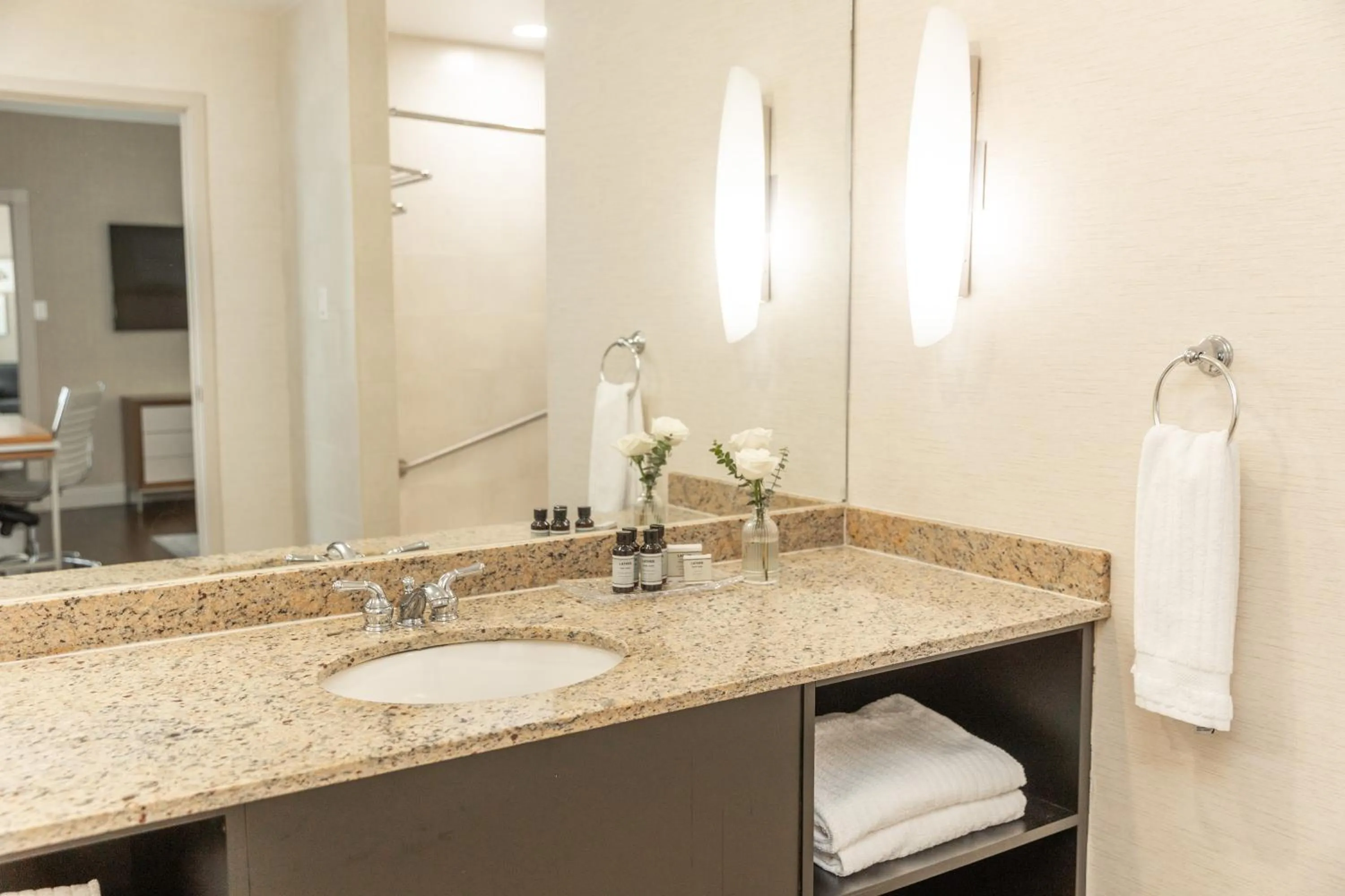 Bathroom in The Lord Nelson Hotel & Suites