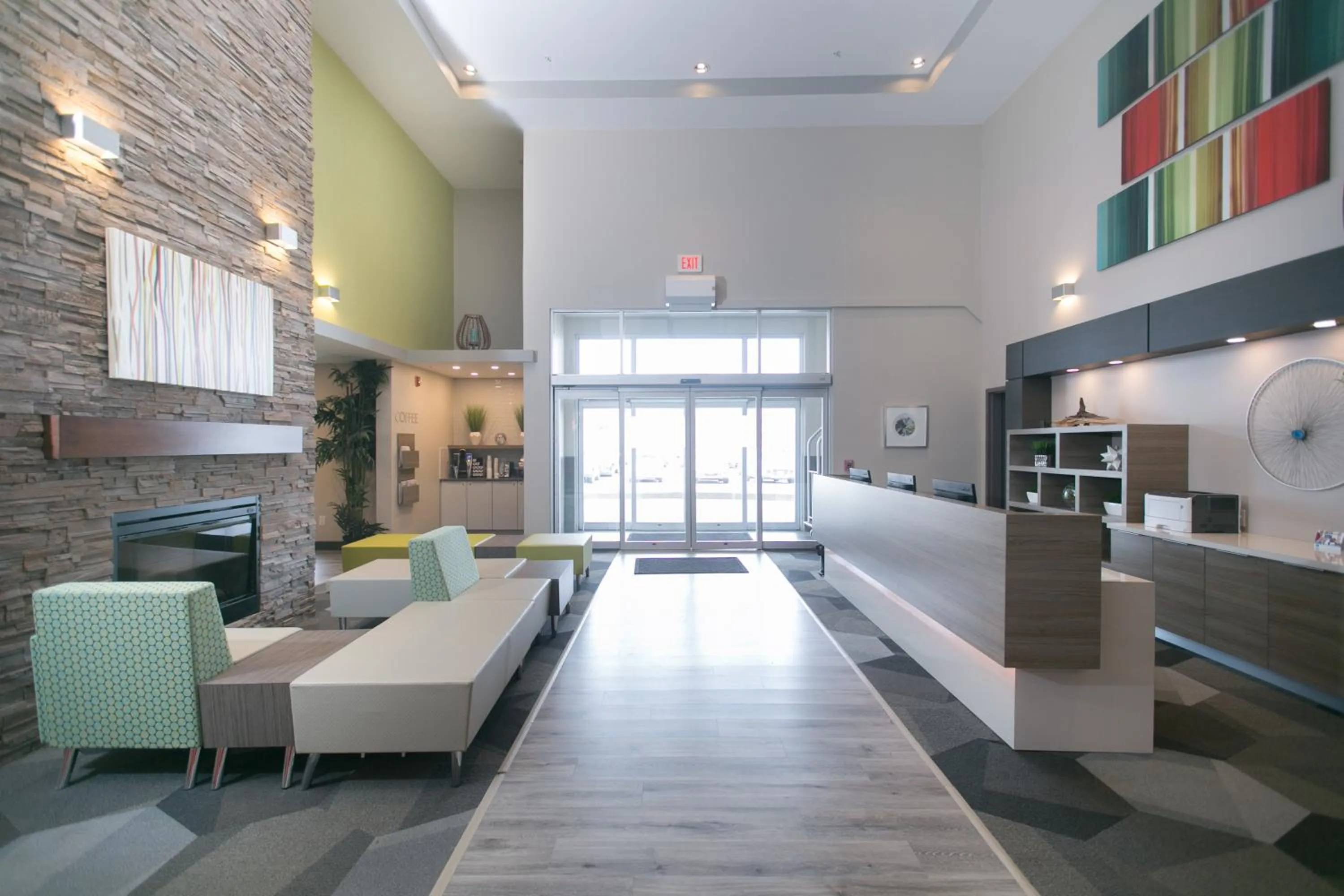 Lobby or reception in Best Western Plus Dartmouth Hotel & Suites