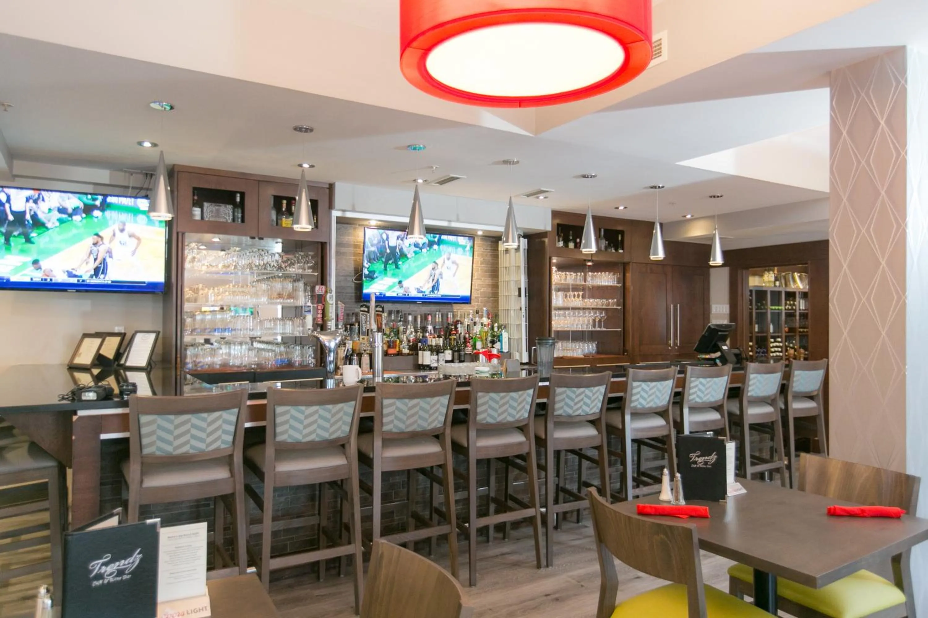 Lounge or bar in Best Western Plus Dartmouth Hotel & Suites