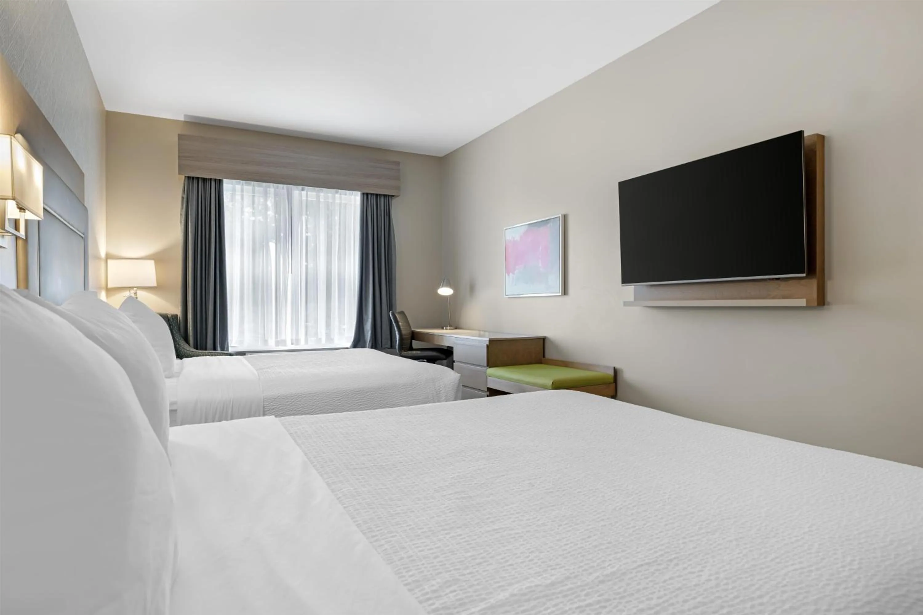 Bedroom, Bed in Best Western Plus Dartmouth Hotel & Suites