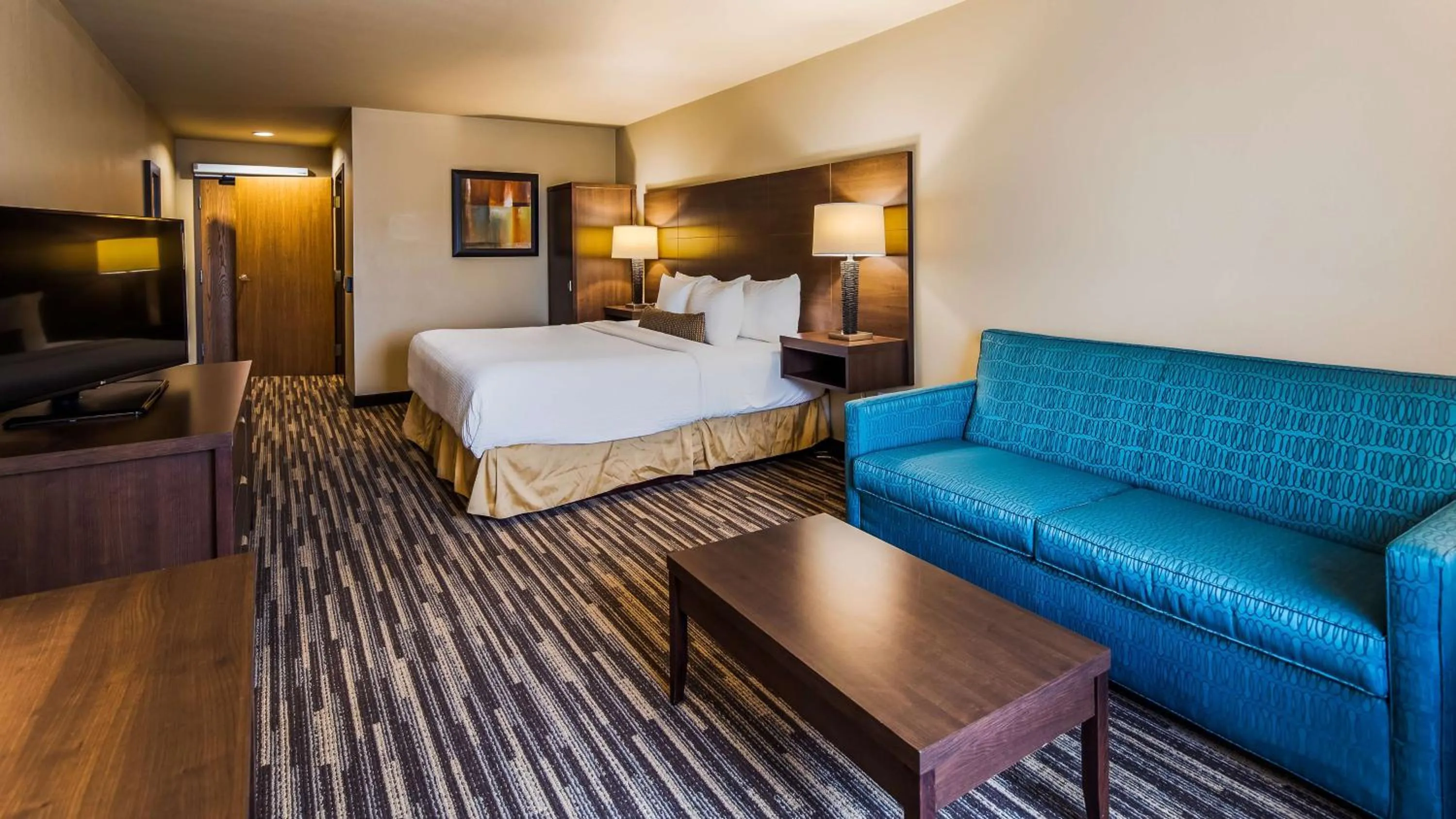 Bedroom, Bed in Best Western Dartmouth Hotel & Suites