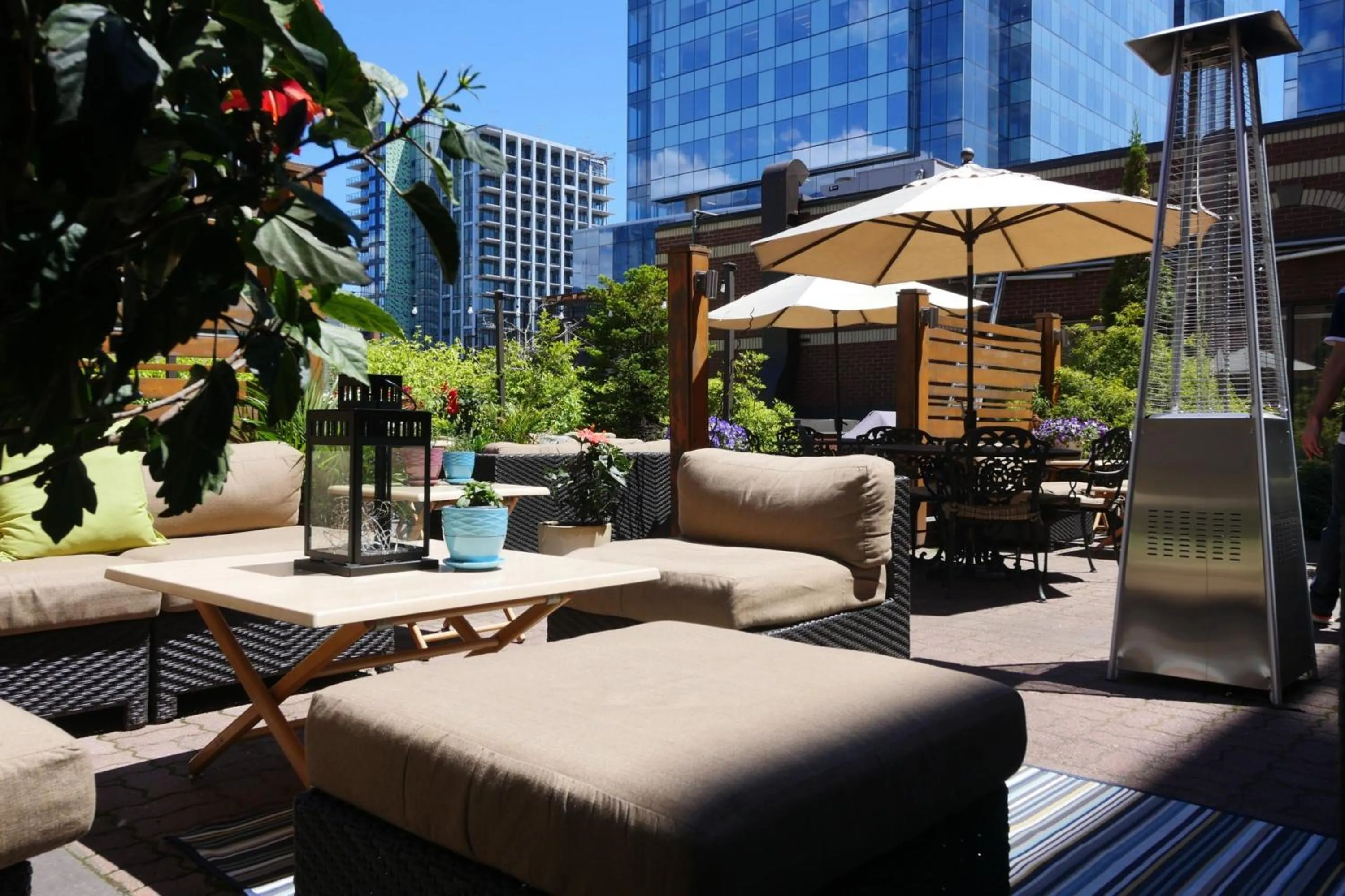 Patio in The Prince George Hotel