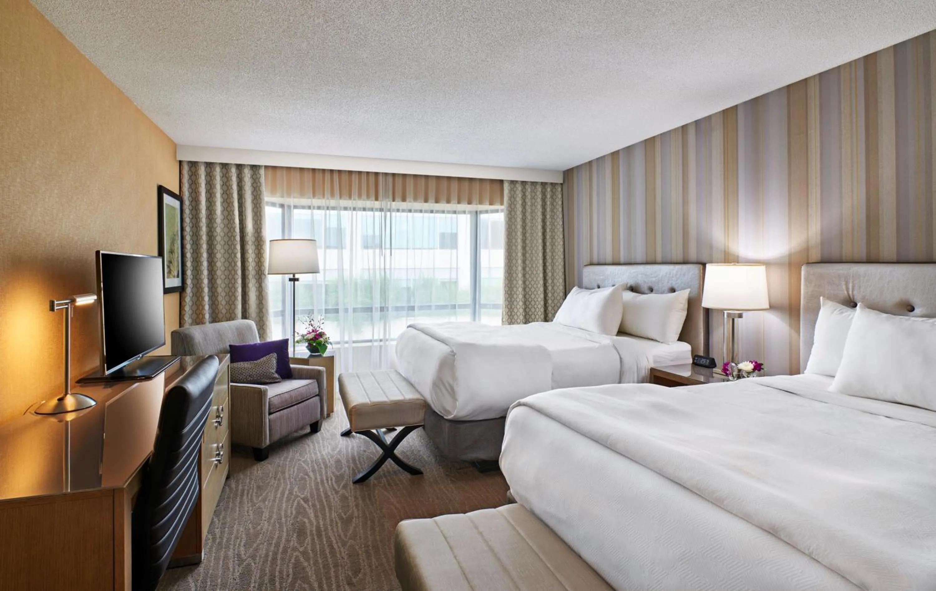 Bedroom, Bed in The Prince George Hotel