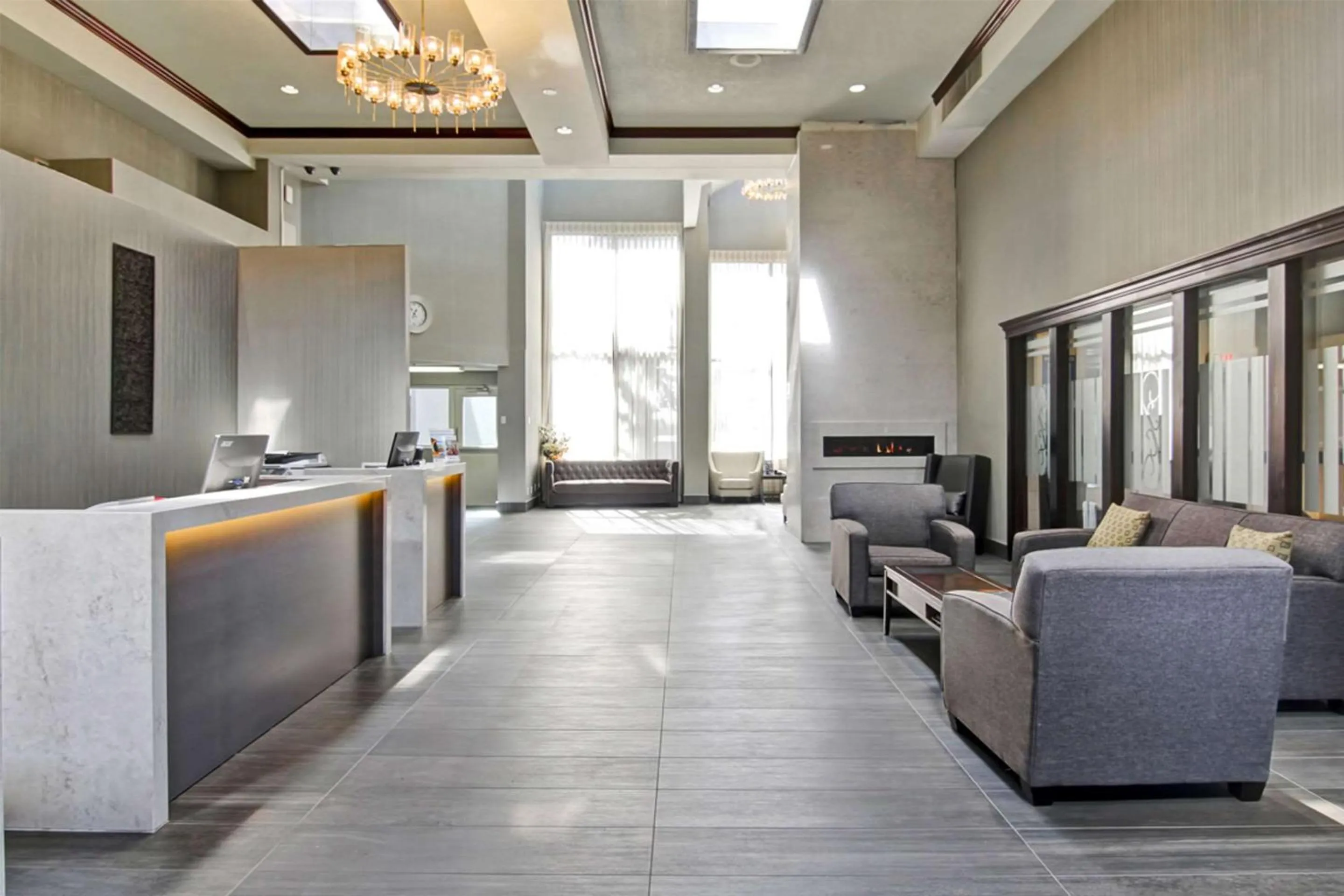 Lobby or reception in Radisson Hotel & Conference Centre Edmonton