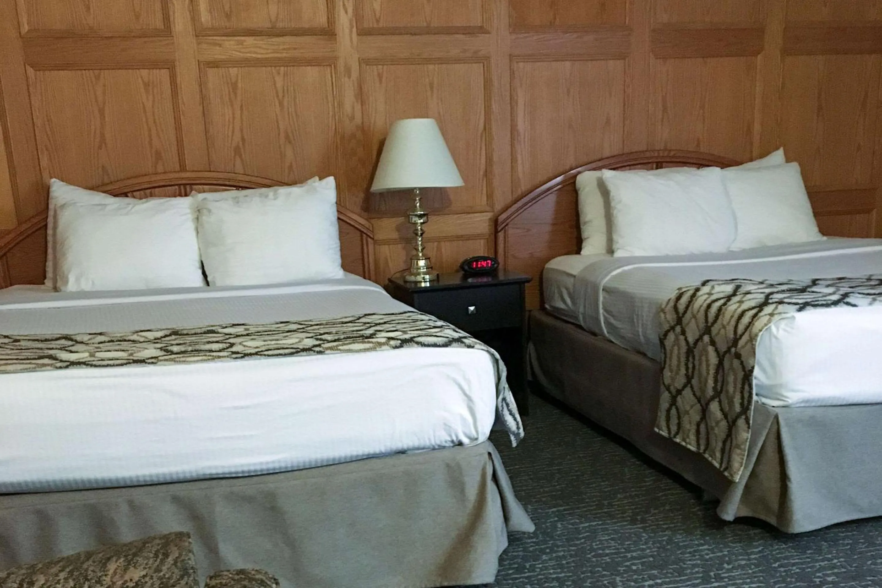 Bedroom, Bed in Radisson Hotel & Conference Centre Edmonton