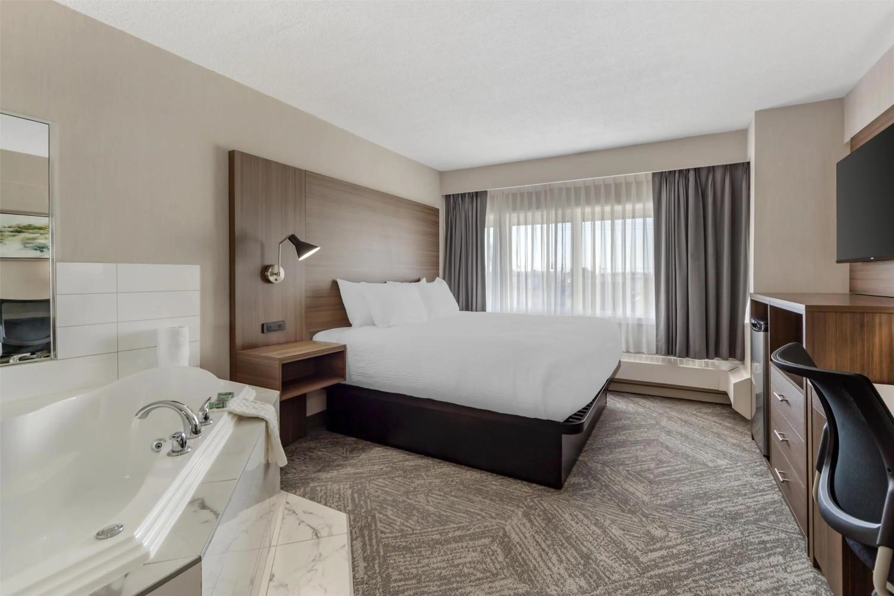 Bedroom, Bed in Best Western Cedar Park Inn