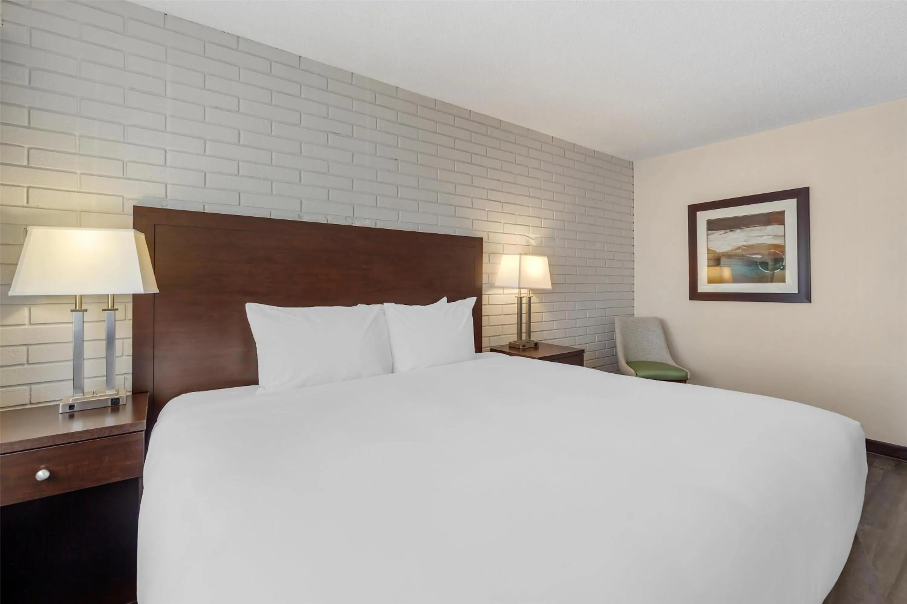 Bedroom, Bed in Best Western Cedar Park Inn