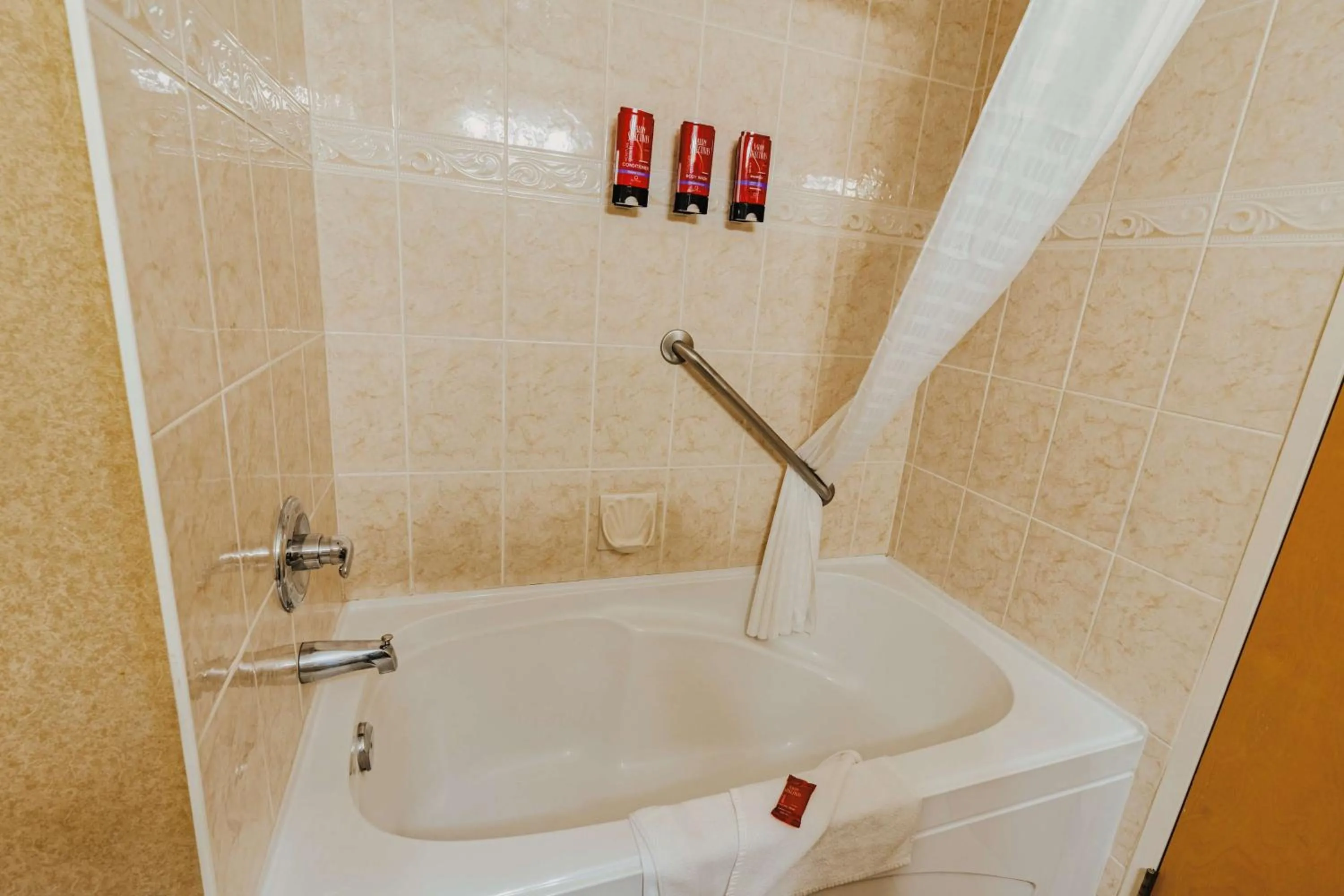 Bathroom in SureStay Plus by Best Western Coquitlam