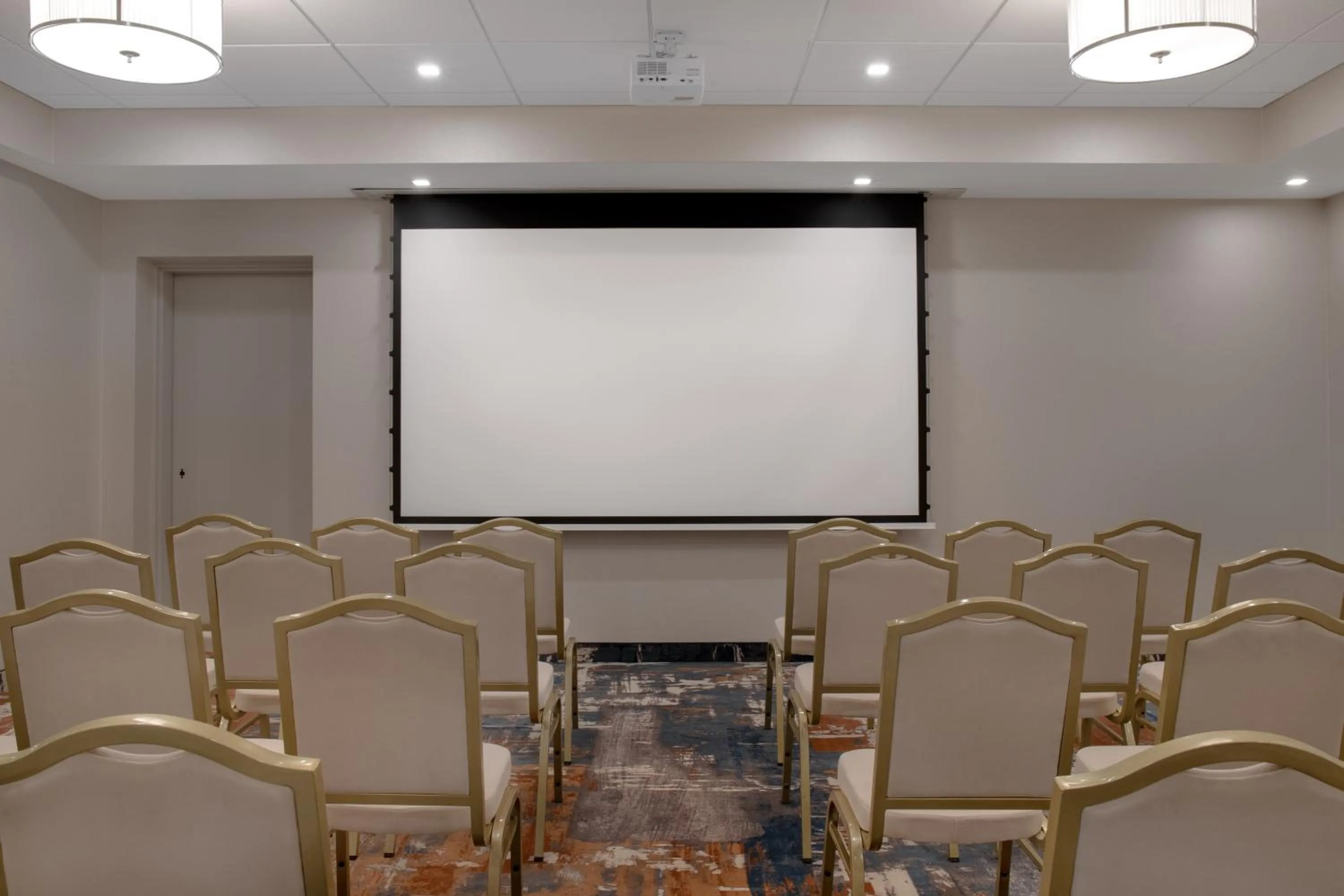 Meeting/conference room in Hampton Inn By Hilton Winnipeg Downtown