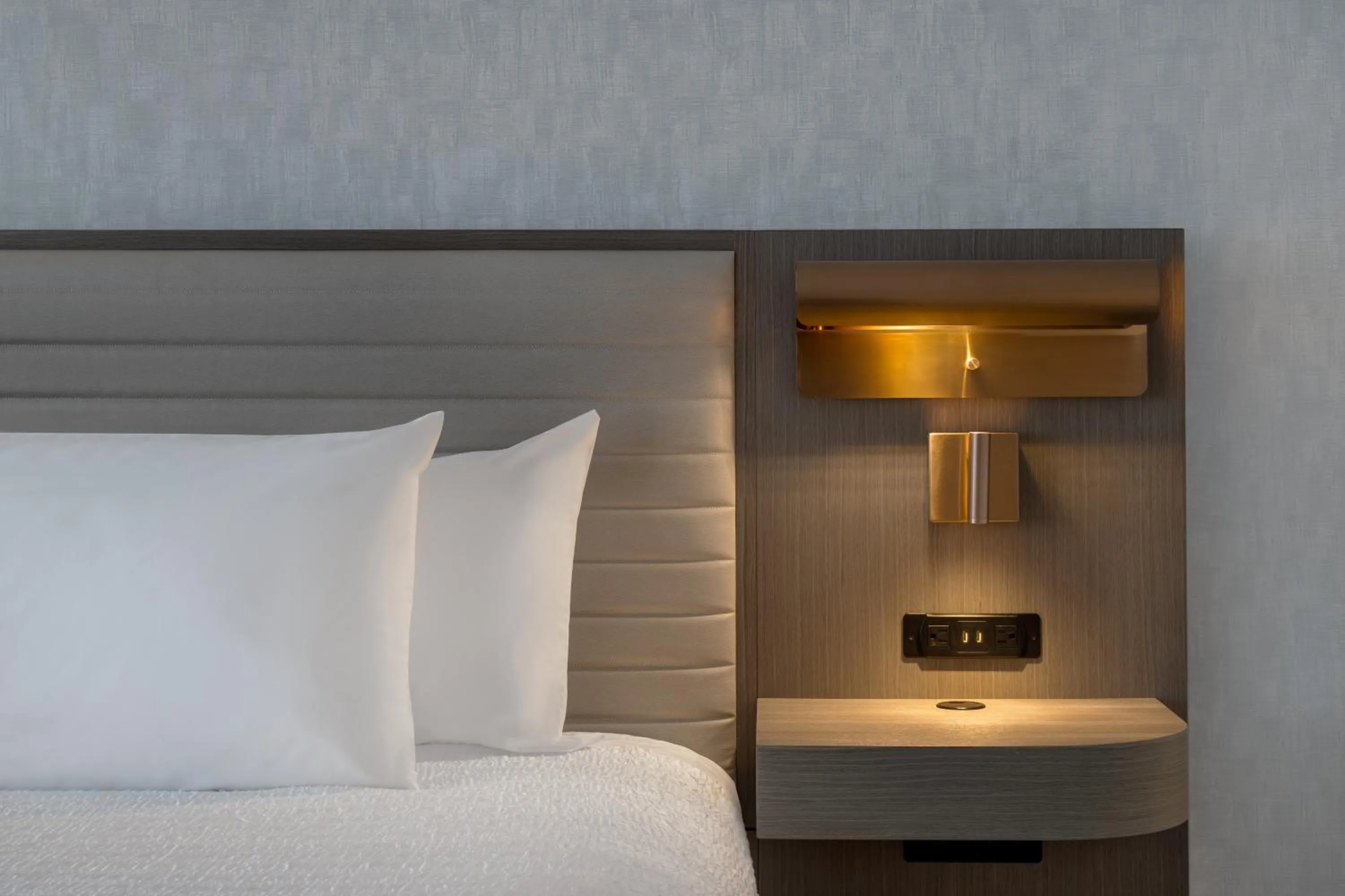 Bed in Hampton Inn By Hilton Winnipeg Downtown