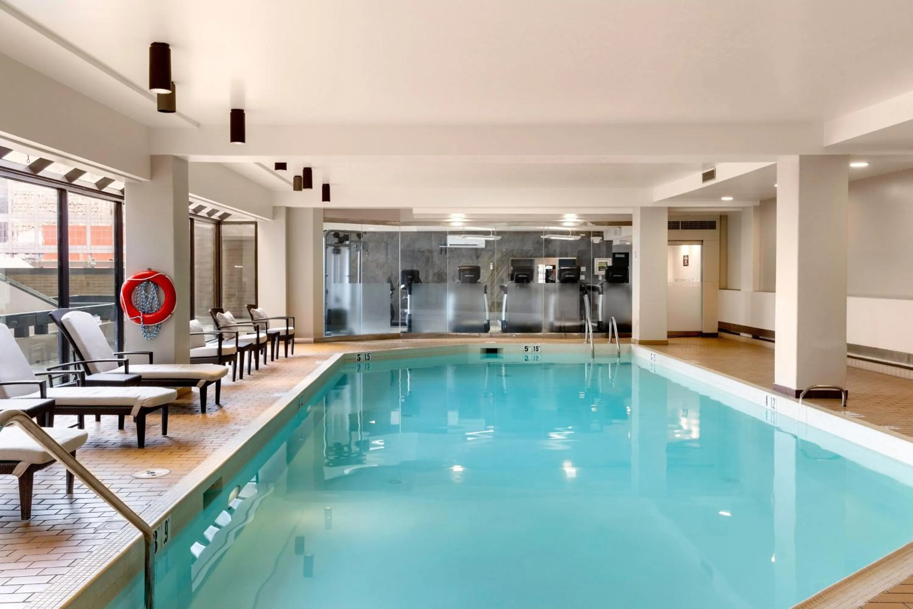Swimming pool in The Westin Edmonton