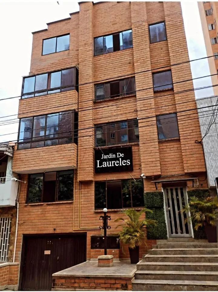 Property building in Hotel Jardin de Laureles Jeps