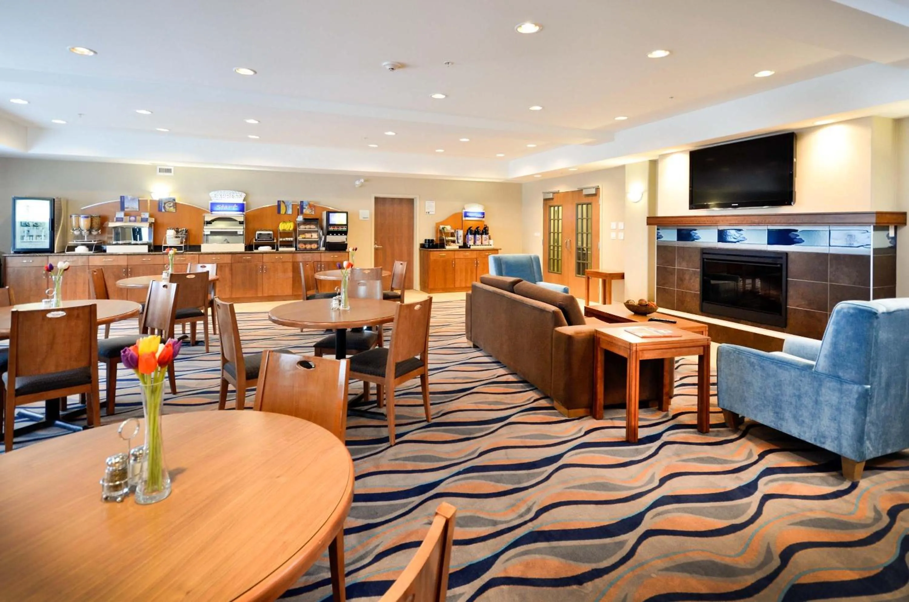 Breakfast in Sandman Hotel and Suites Squamish