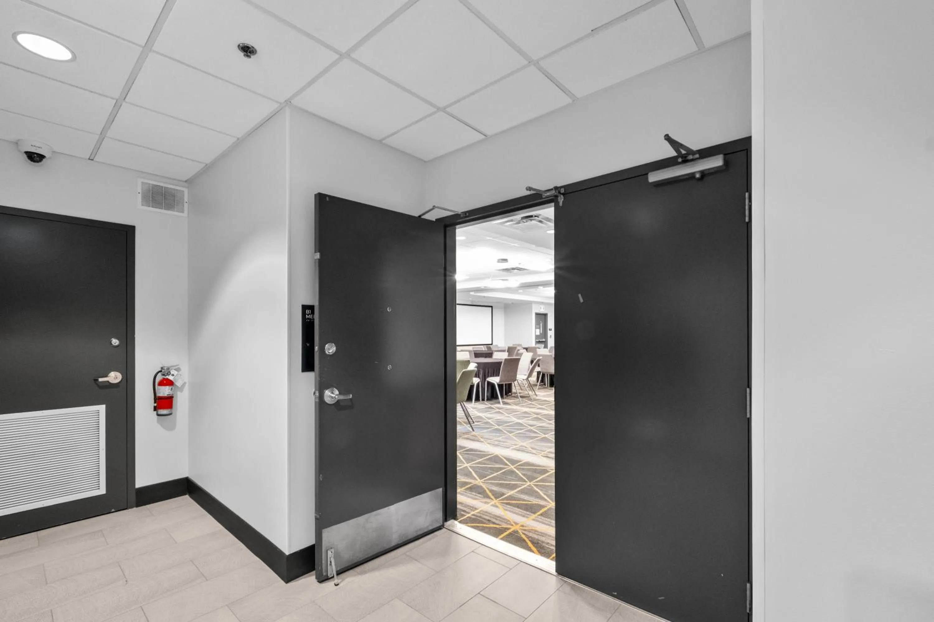 Meeting/conference room in Holiday Inn Hotel & Suites Surrey East - Cloverdale by IHG