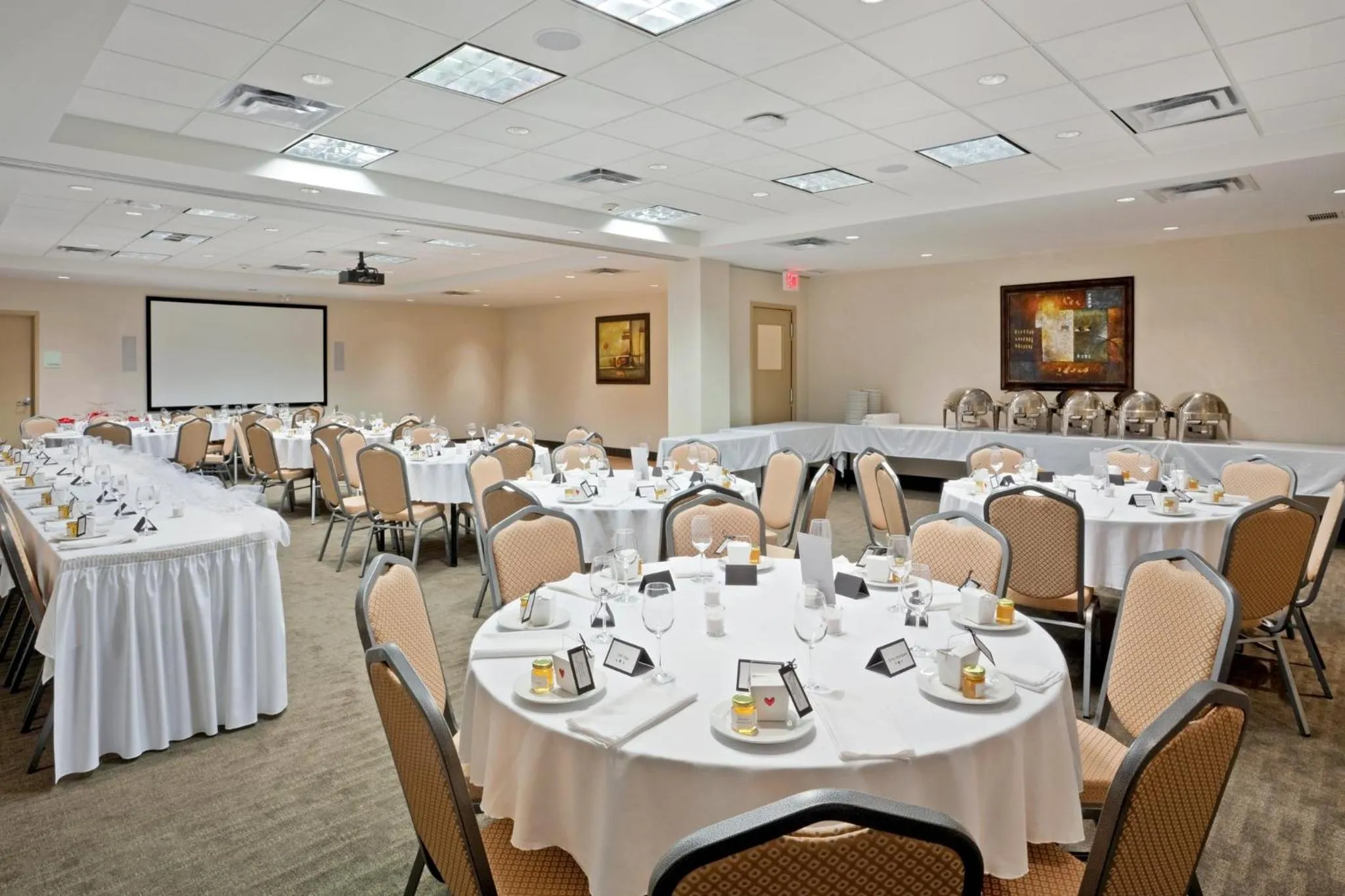 Banquet/Function facilities in Holiday Inn Hotel & Suites Surrey East - Cloverdale by IHG