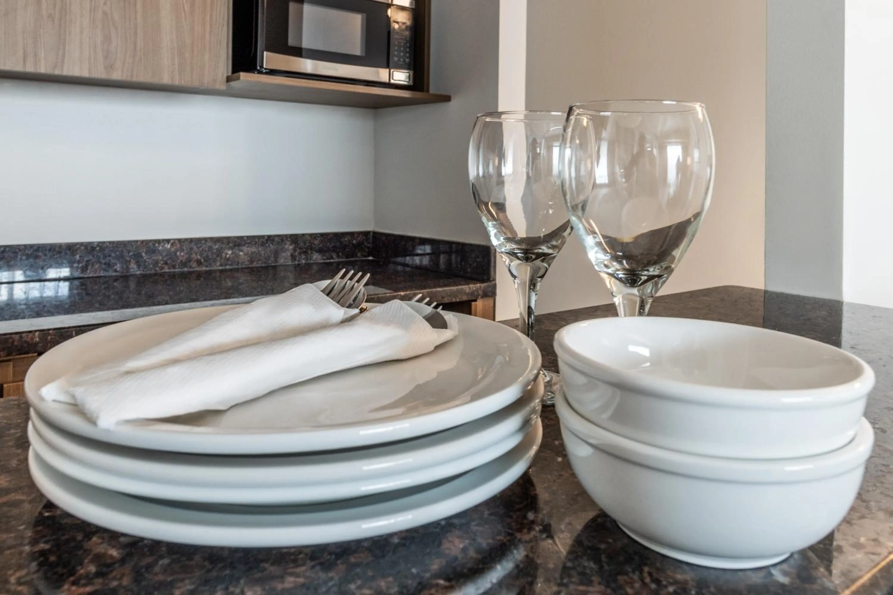 Kitchen or kitchenette in Atrium Hotel Vancouver