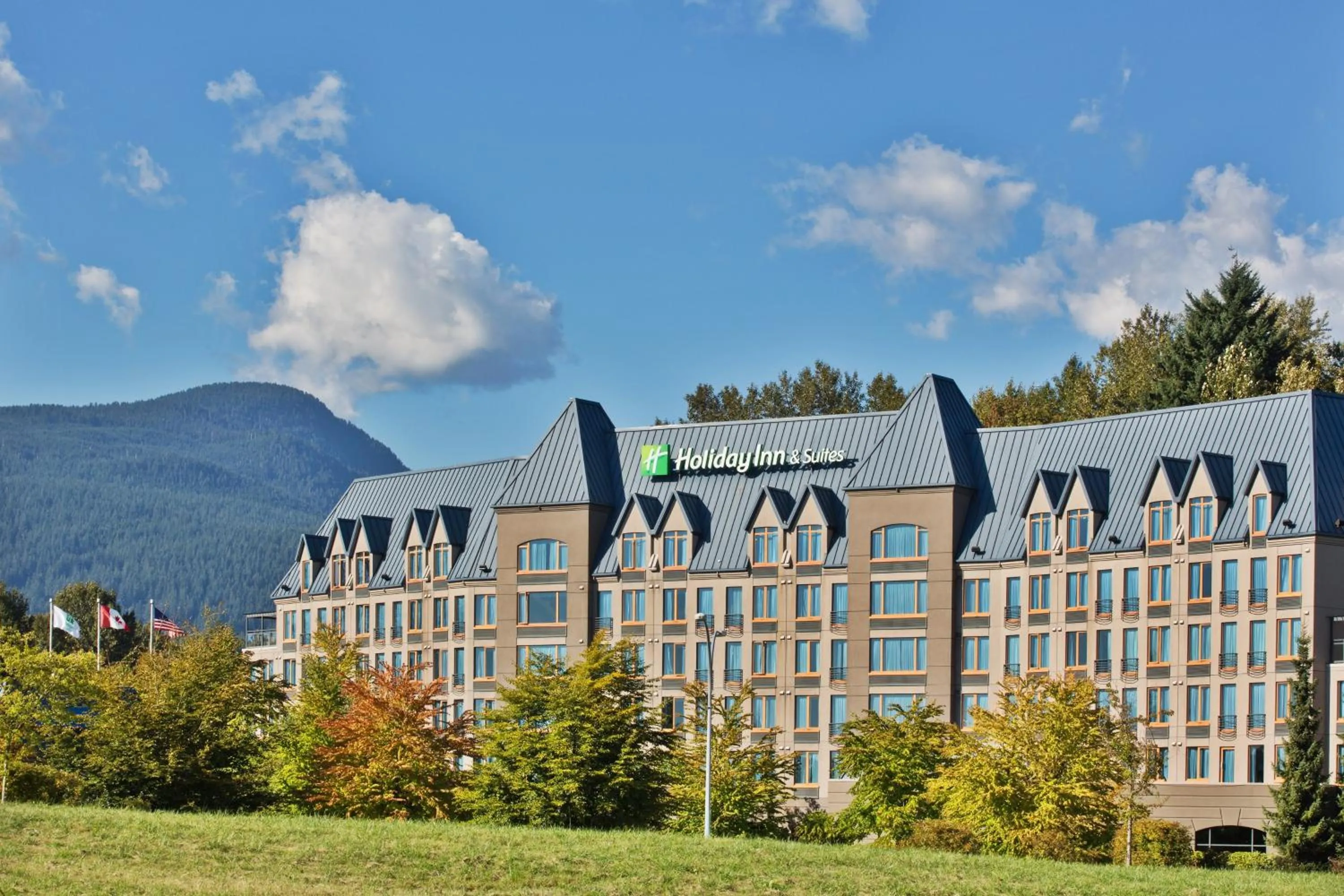 Property building in Holiday Inn & Suites North Vancouver by IHG