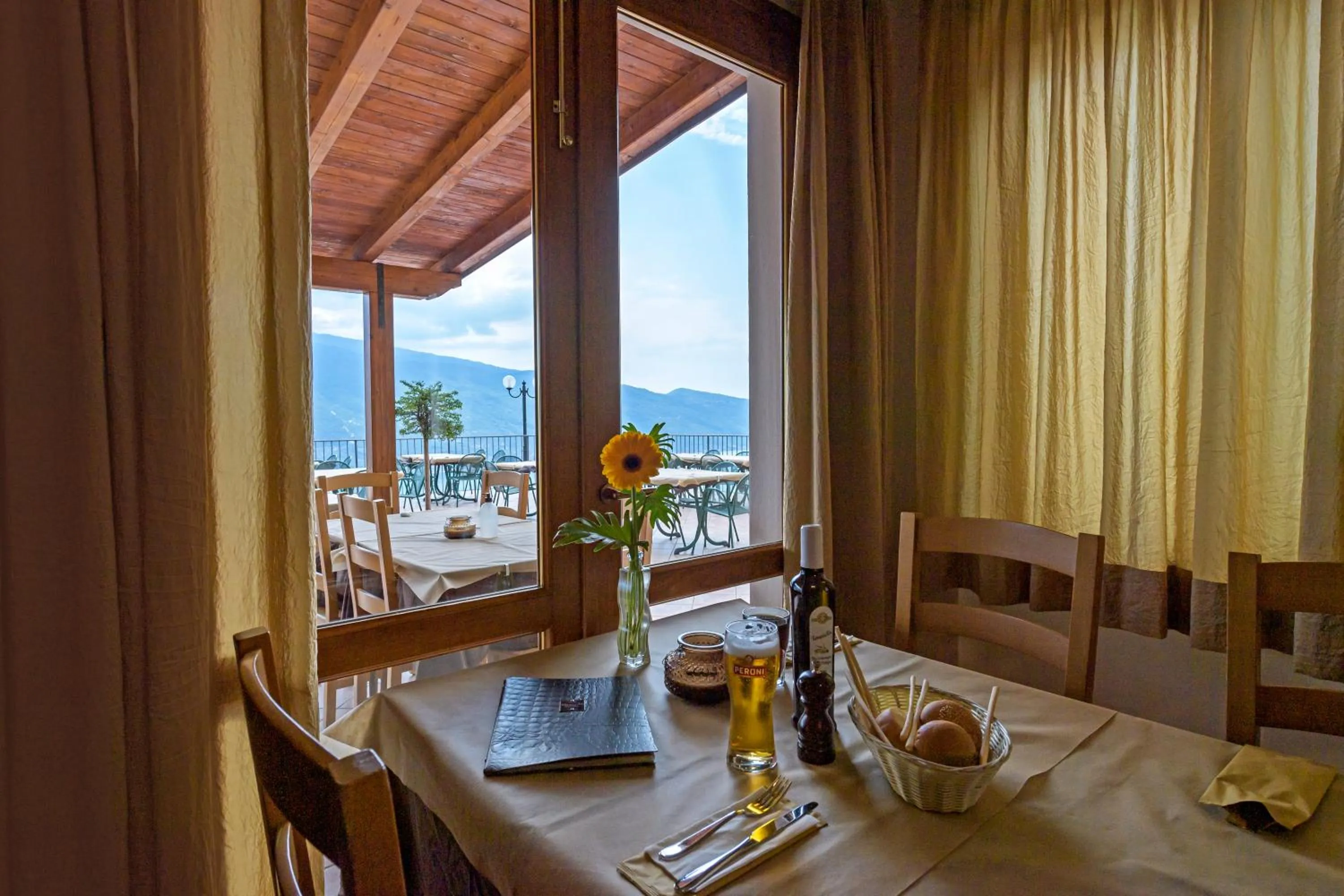 Restaurant/places to eat in Residence Ruculì - Ruculì Hospitality