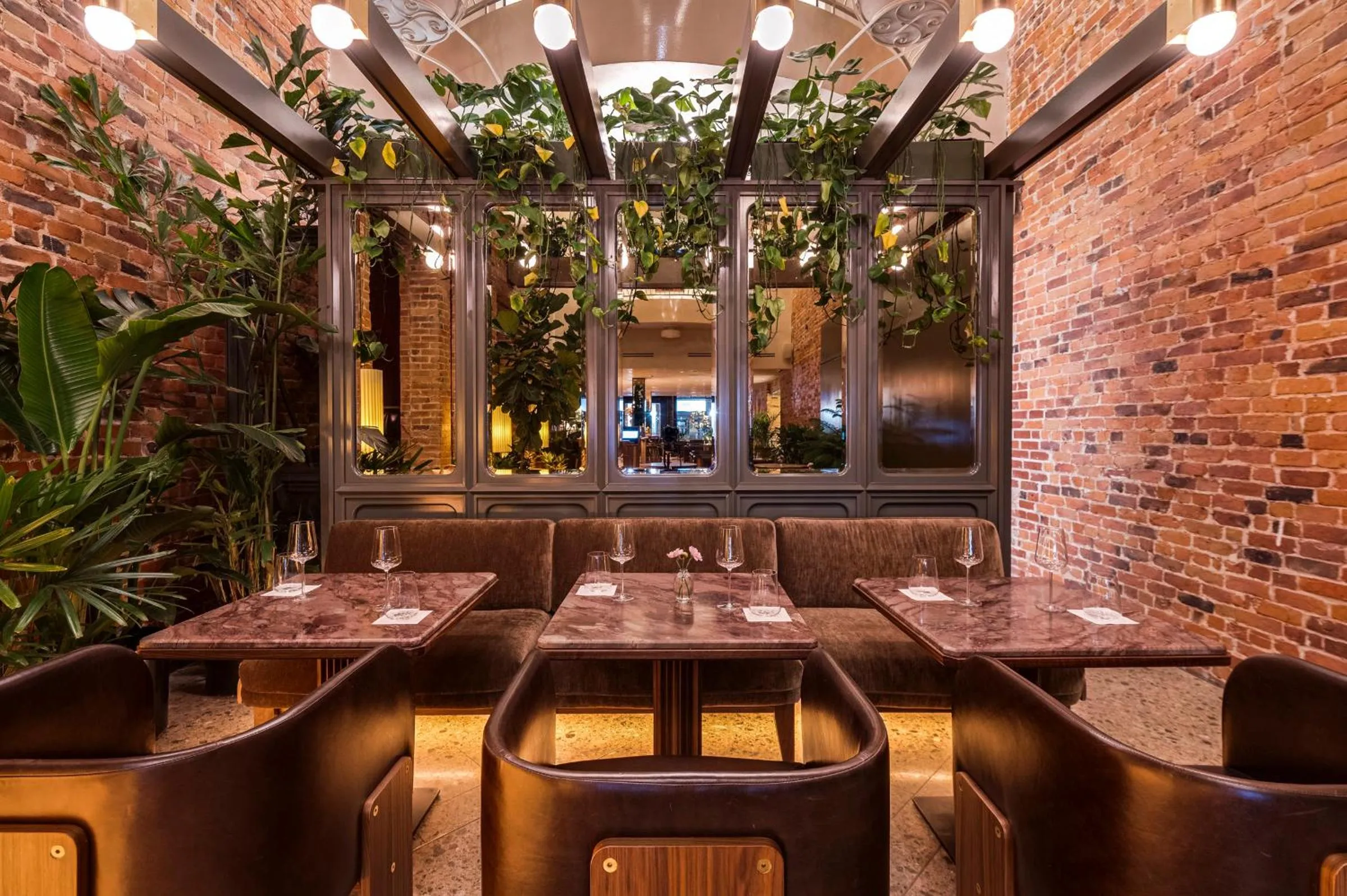 Lounge or bar in Hotel Nelligan