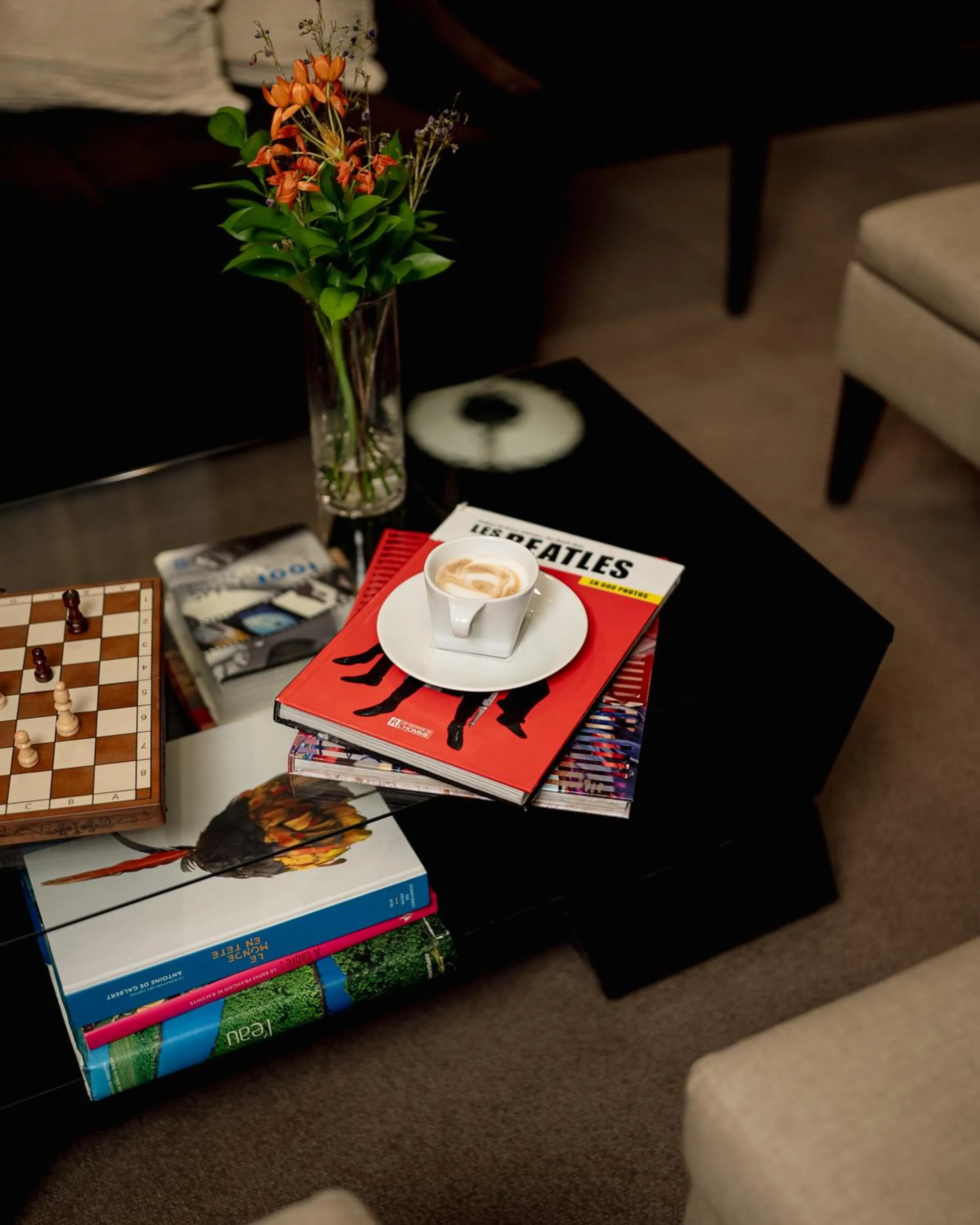 Living room in InterContinental Montreal by IHG