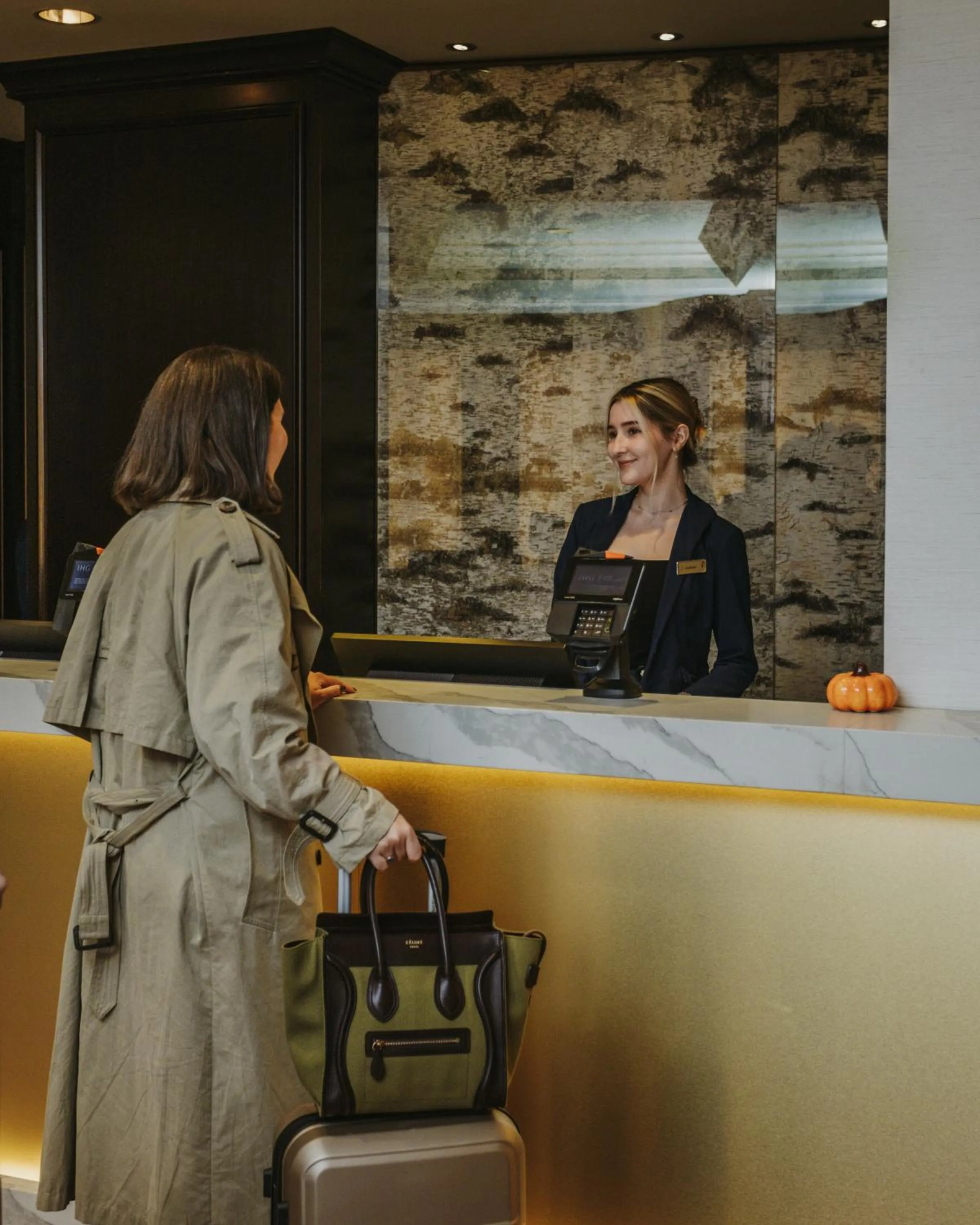 Lobby or reception in InterContinental Montreal by IHG