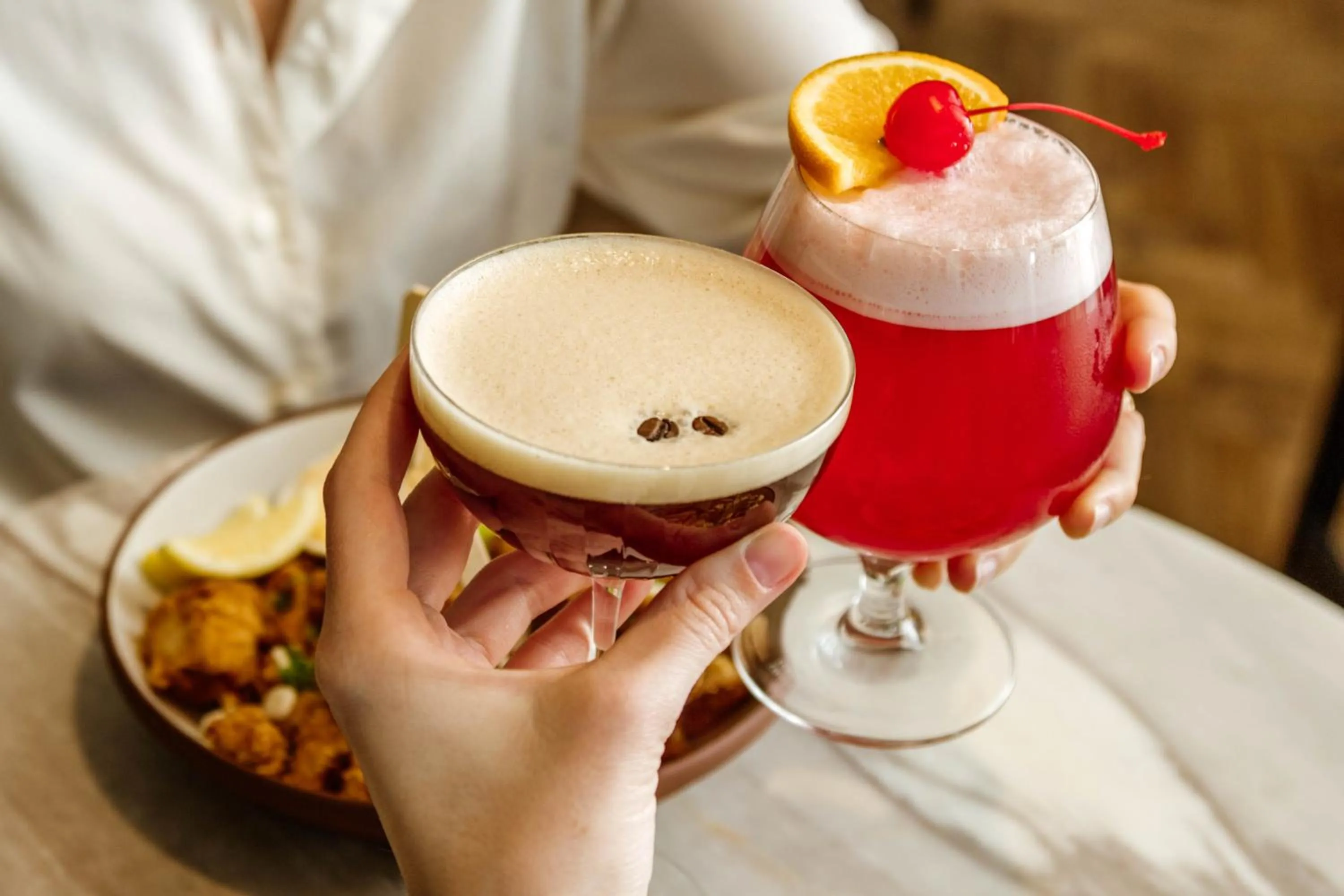 Lounge or bar in InterContinental Montreal by IHG