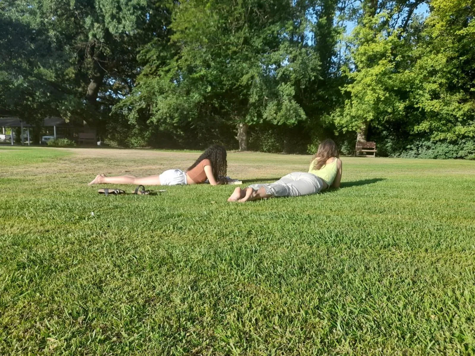 Los Robles Apart Hotel