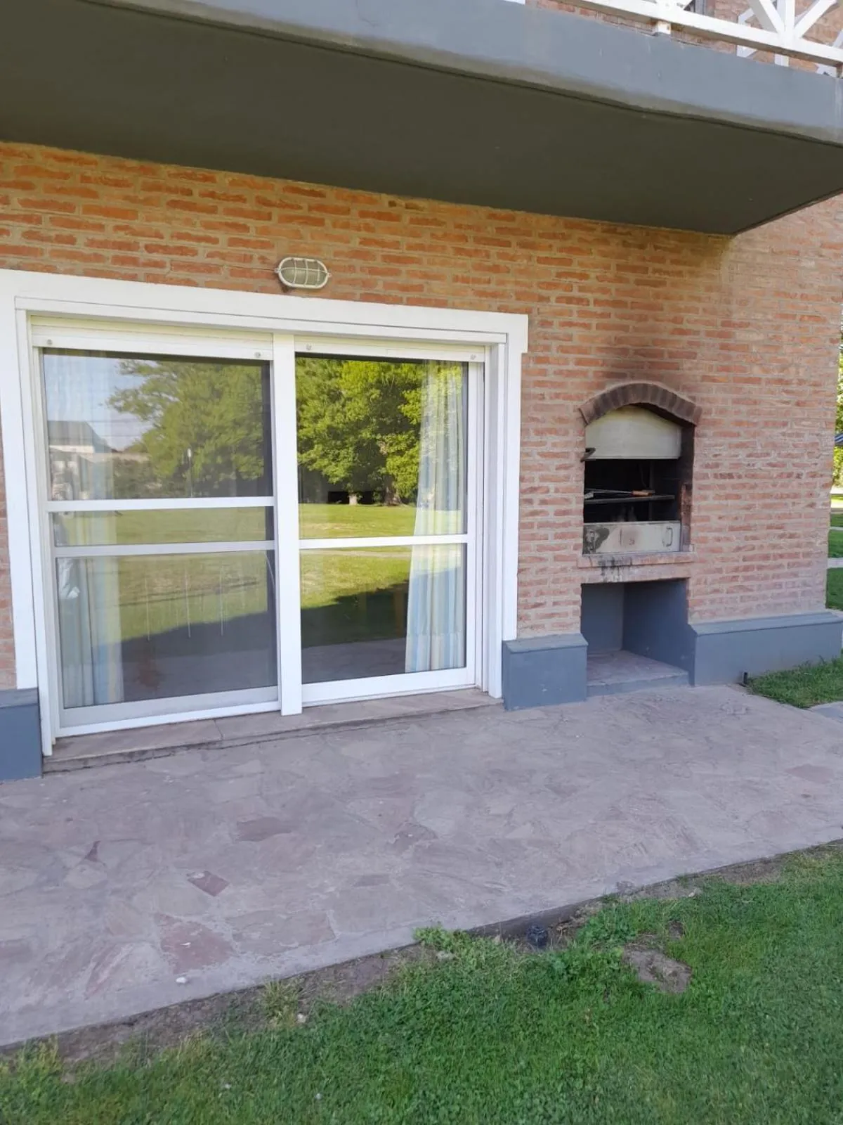 Los Robles Apart Hotel