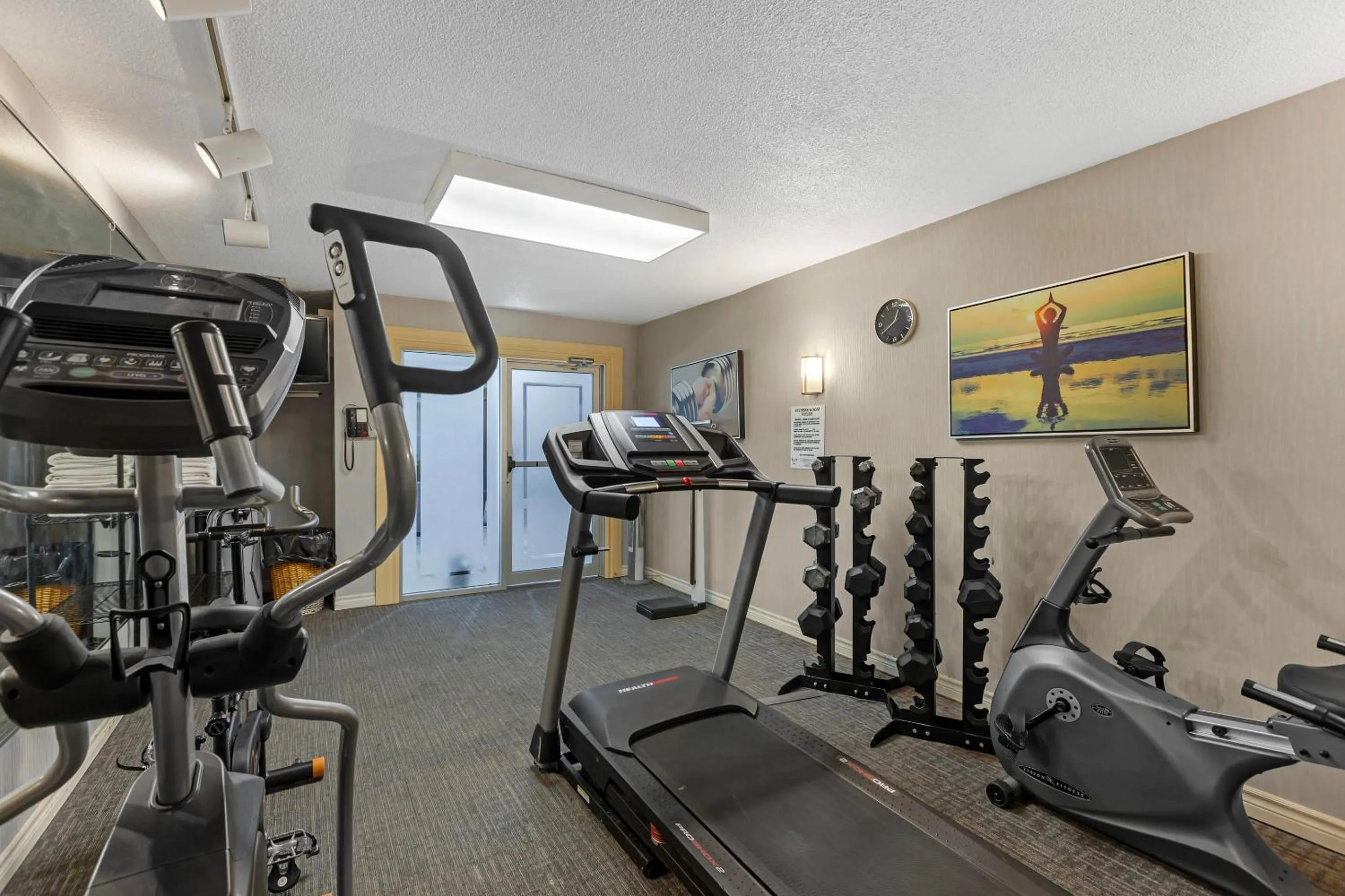 Fitness centre/facilities in Quality Inn & Suites 5585 Ambler Drive Mississauga Ontario