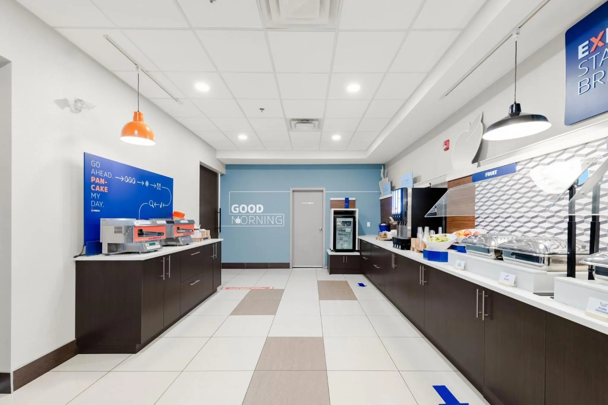 Breakfast in Holiday Inn Express Hotel & Suites-Edmonton South by IHG