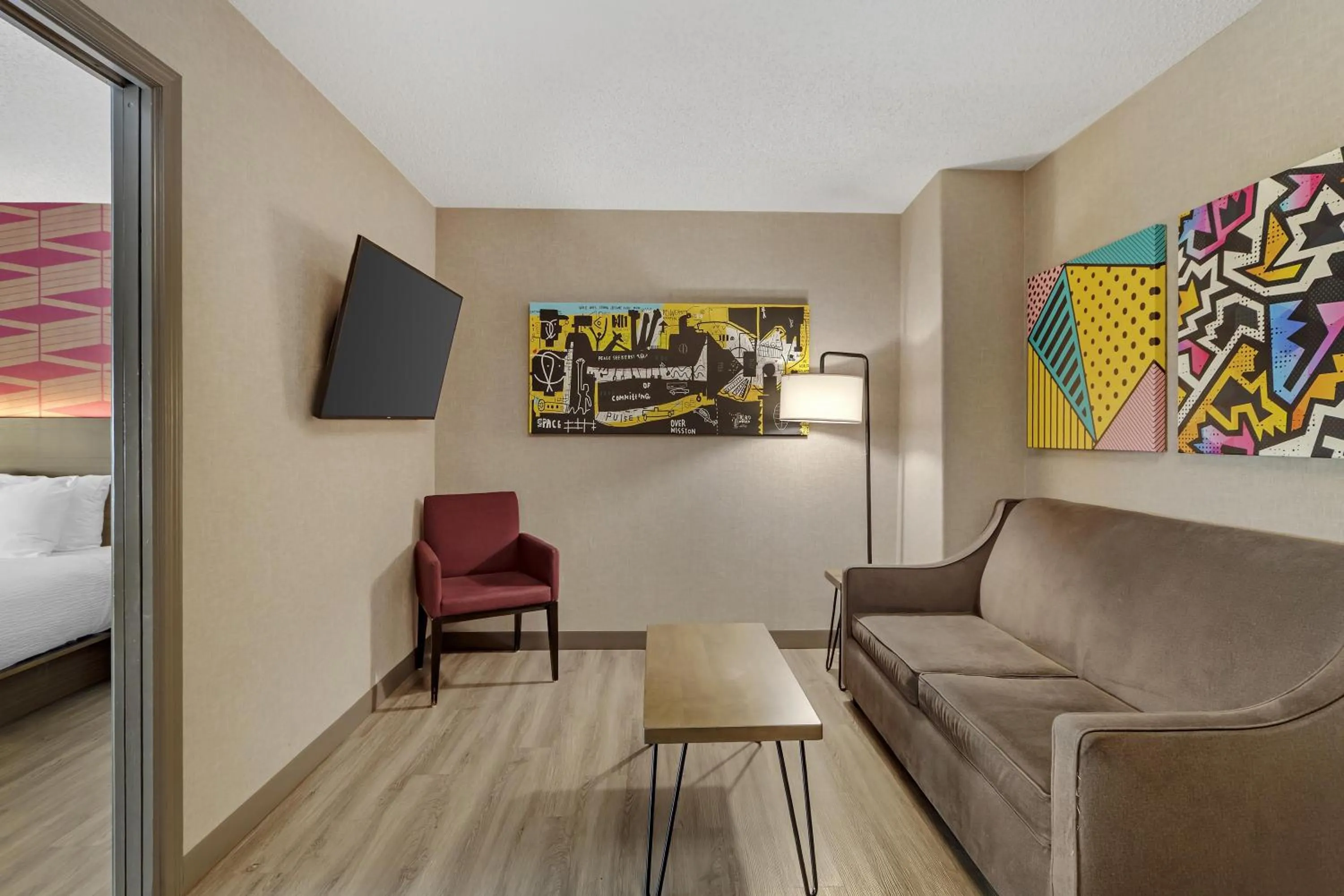 Bedroom, Bed in Best Western Plus West Edmonton