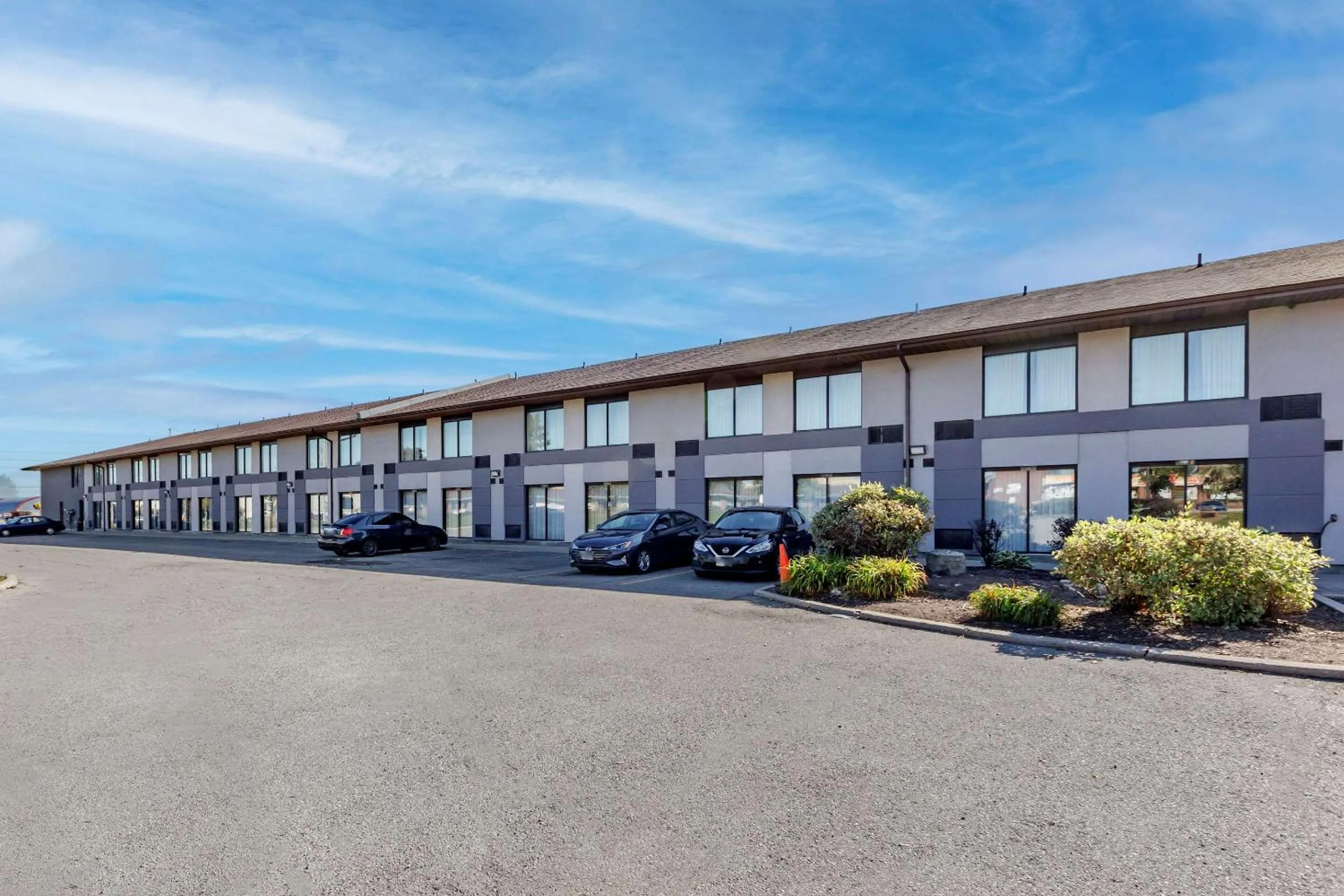 Property building in Comfort Inn Airport West