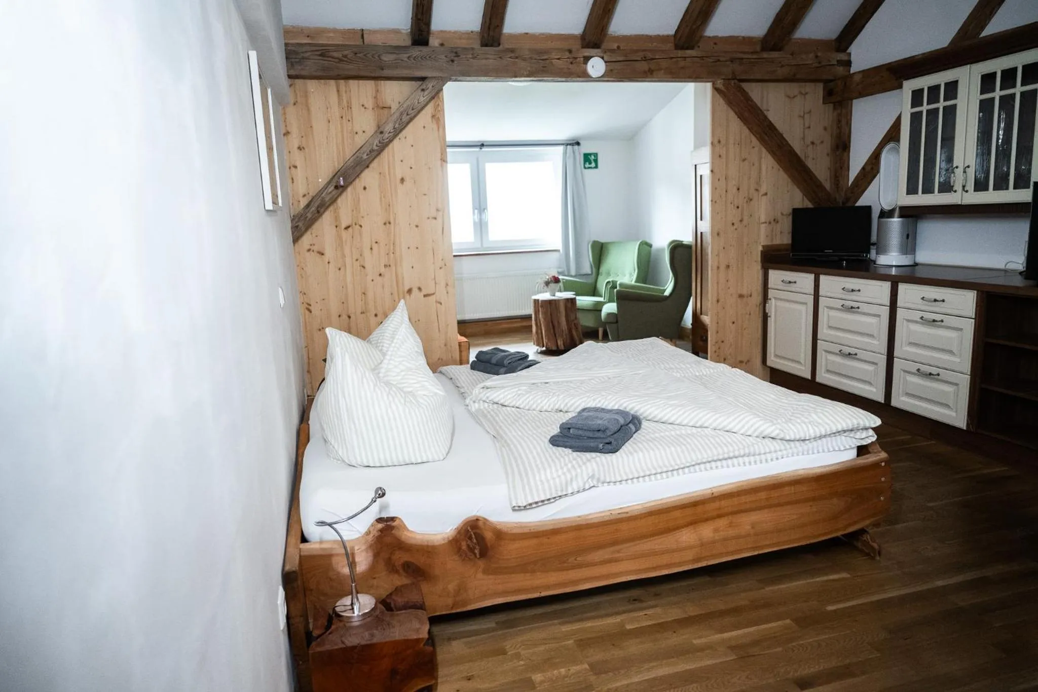 Bed in Alte Kass Hotel & Kaffeehaus