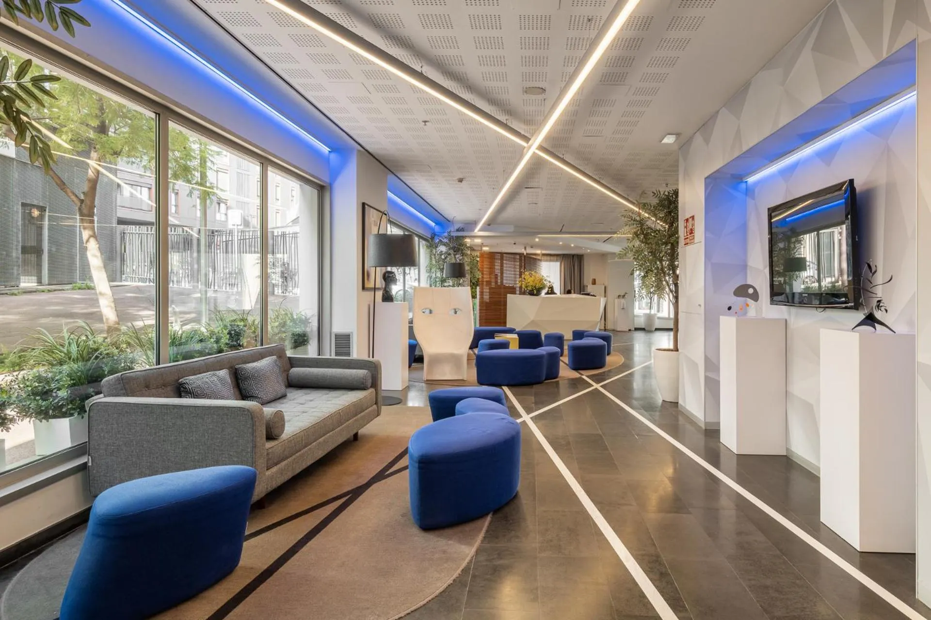 Seating area in Naitly Barcelona Poblenou