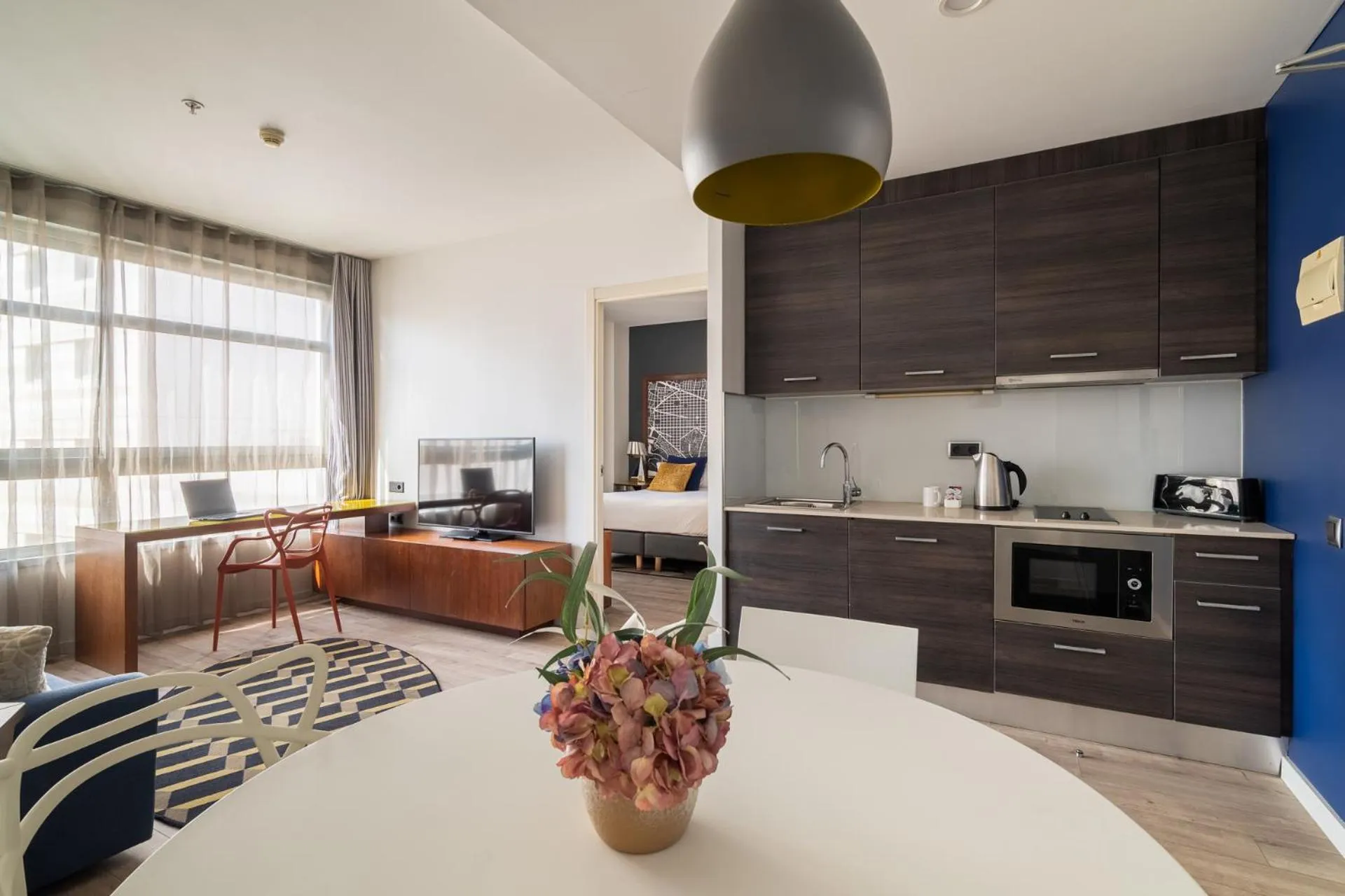 Kitchen or kitchenette in Naitly Barcelona Poblenou