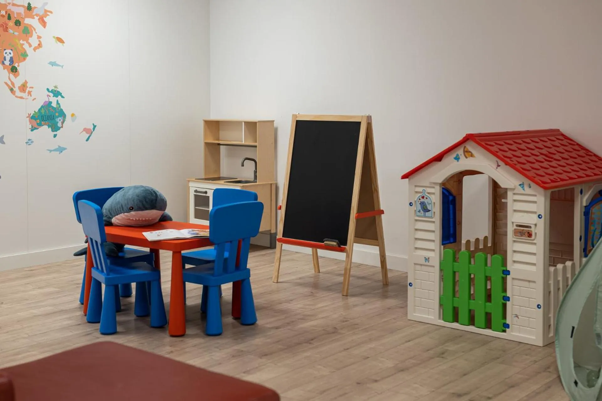 Kids's club in Naitly Barcelona Poblenou