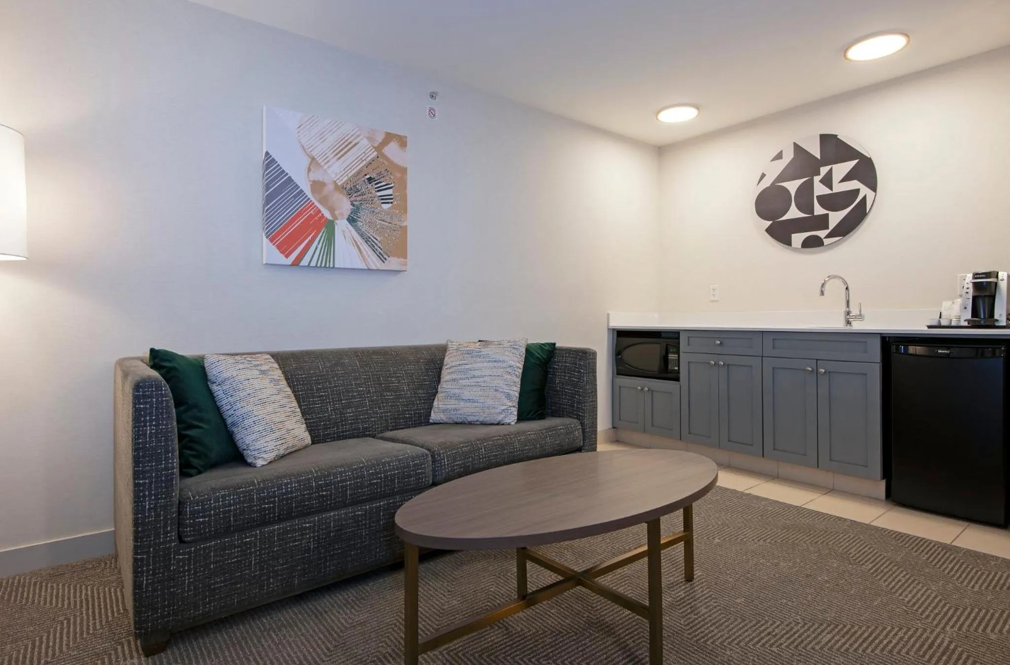 Bedroom in Holiday Inn Hotel and Suites-Kamloops by IHG