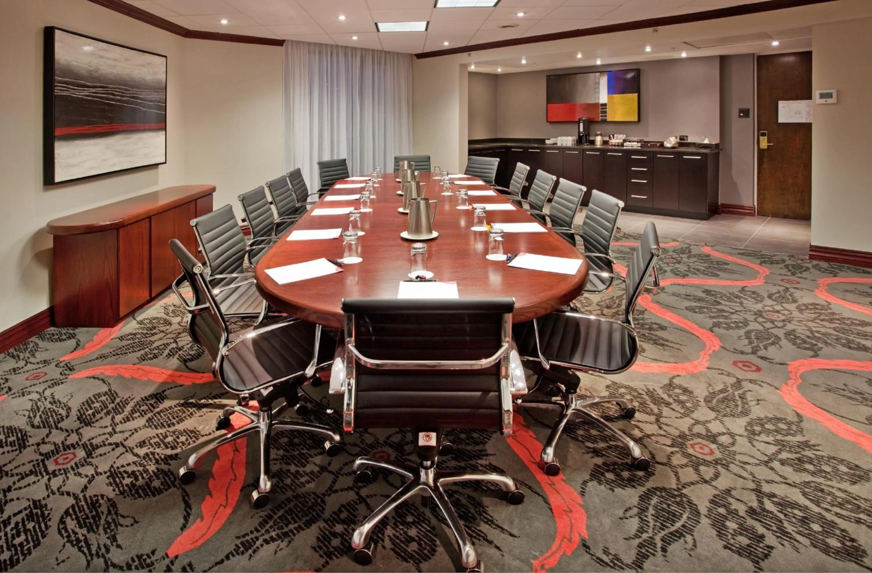 Meeting/conference room in Hotel Chateauneuf Gatineau-Ottawa