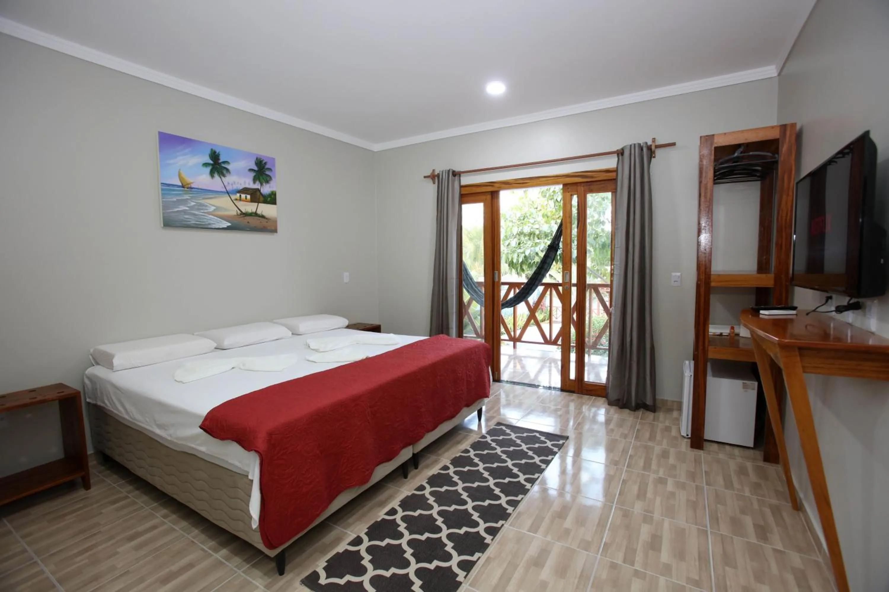 Photo of the whole room, Bed in Pousada e Restaurante Paraíso Natural