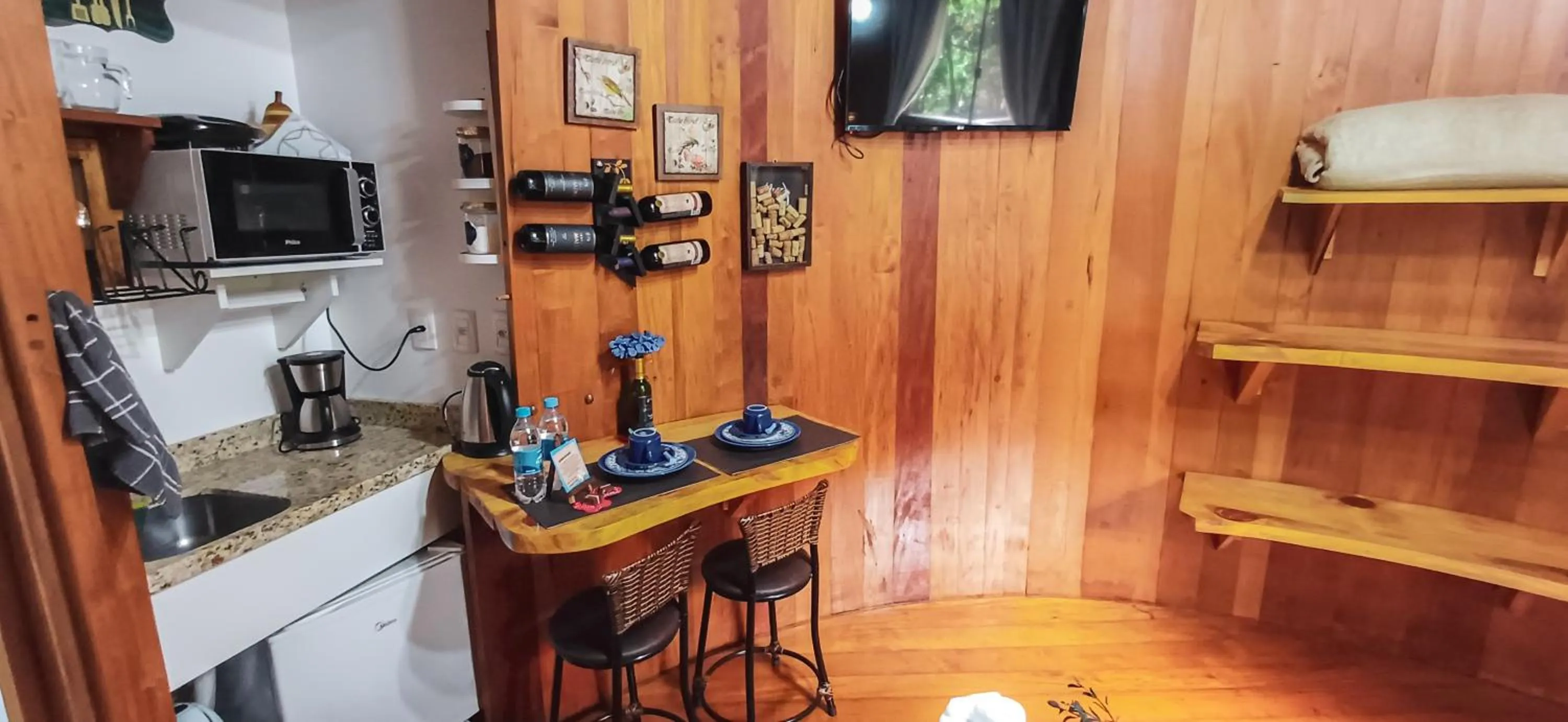 Coffee/tea facilities in Chalé Temático em Pipa de Vinho - Parada da Pipa Chalés