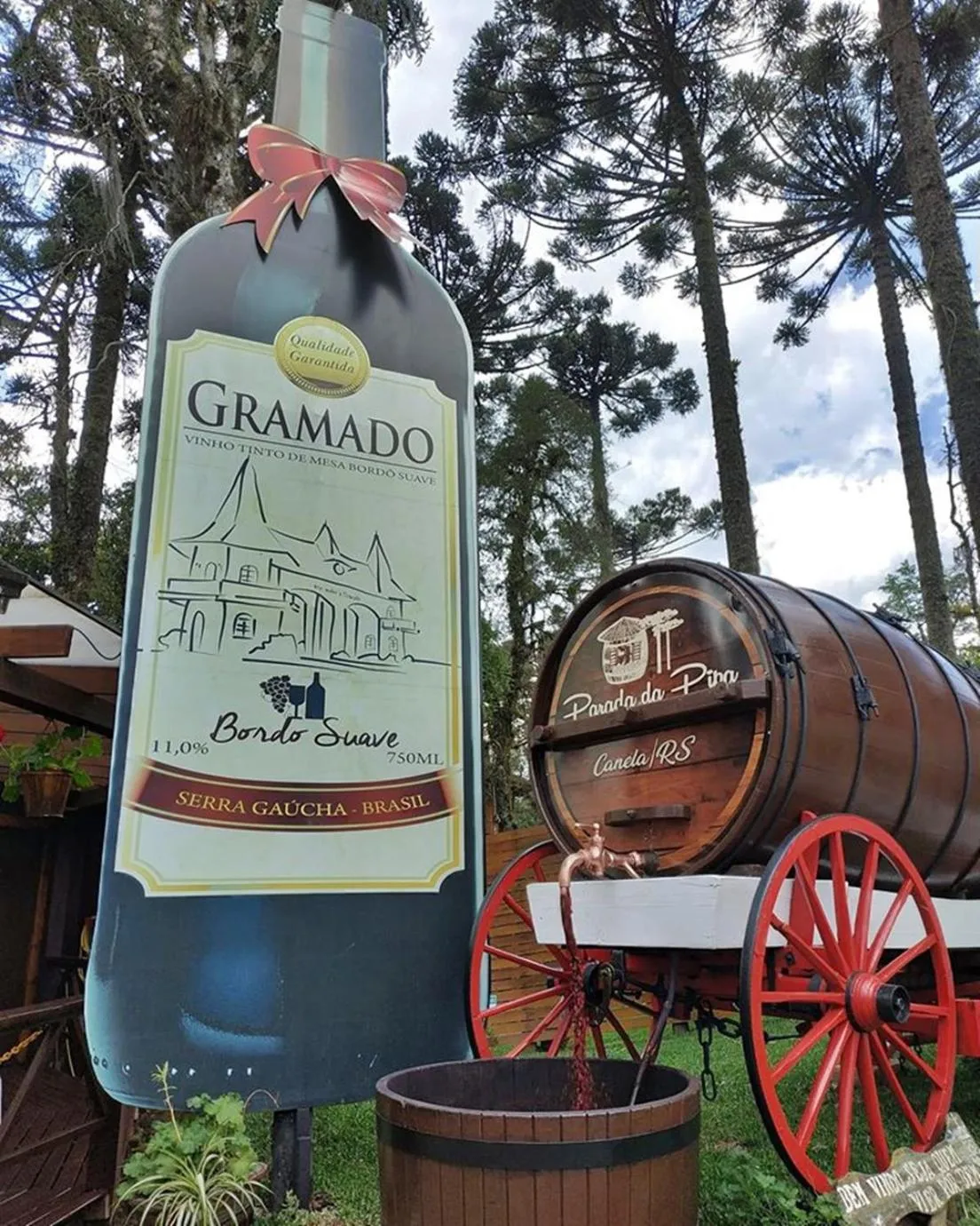 On-site shops in Chalé Temático em Pipa de Vinho - Parada da Pipa Chalés