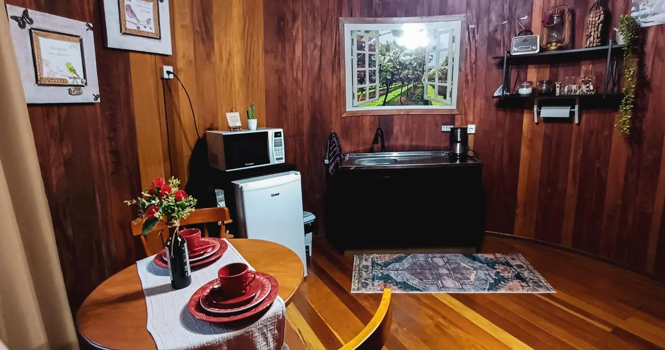 Kitchen or kitchenette in Chalé Temático em Pipa de Vinho - Parada da Pipa Chalés