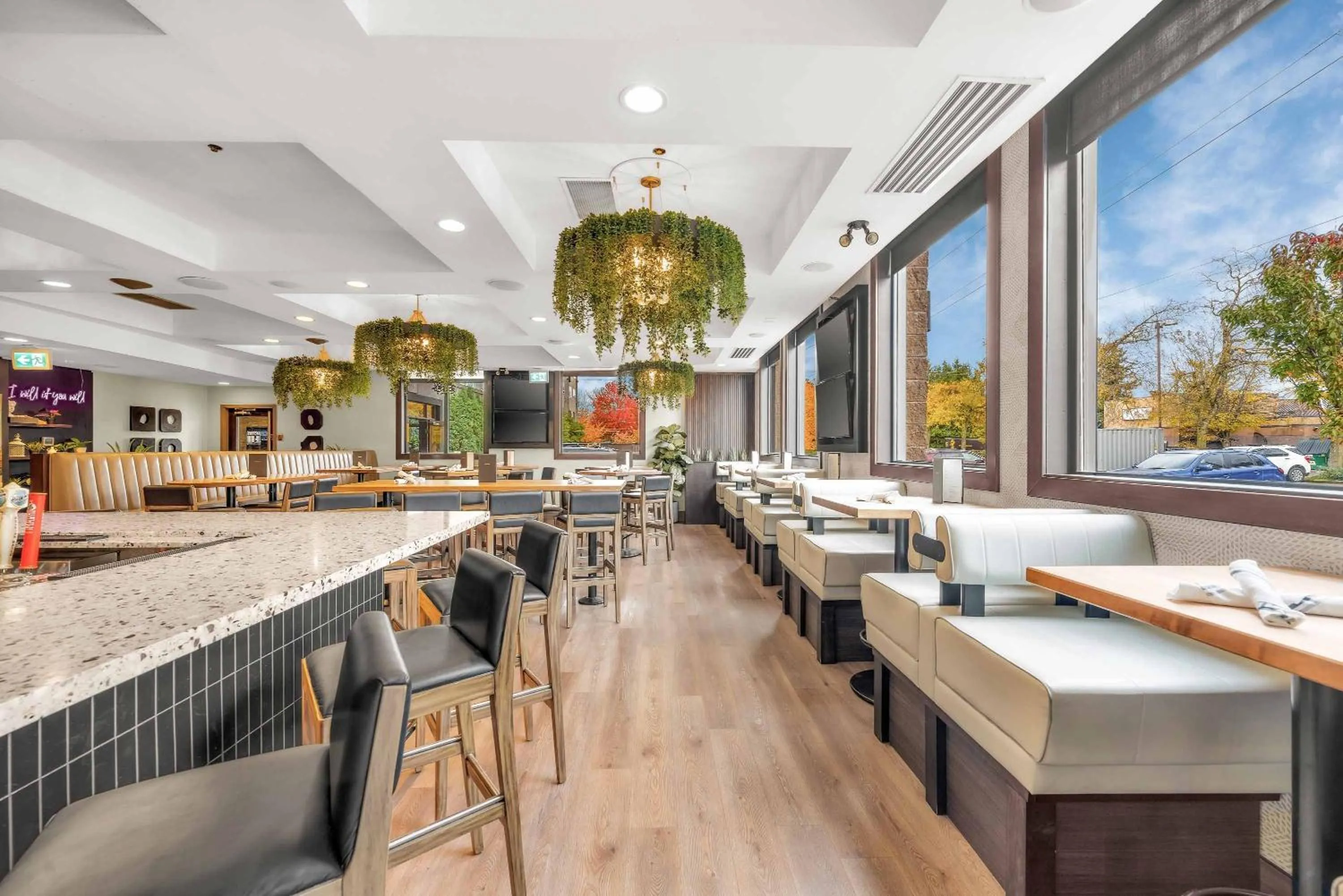 Breakfast in Sandman Hotel Vancouver Airport