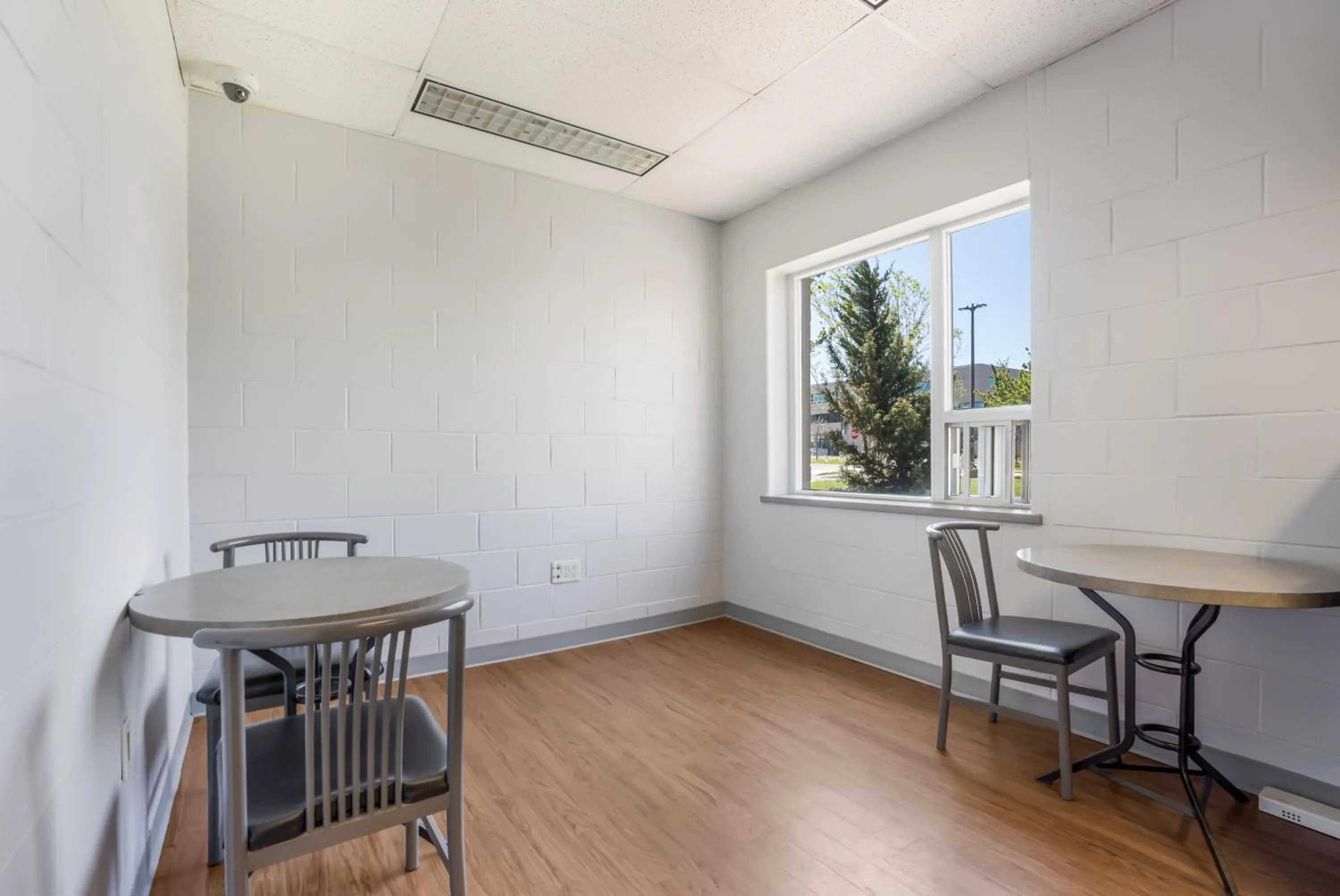 Kitchen or kitchenette in Residence & Conference Centre - Niagara-on-the-Lake