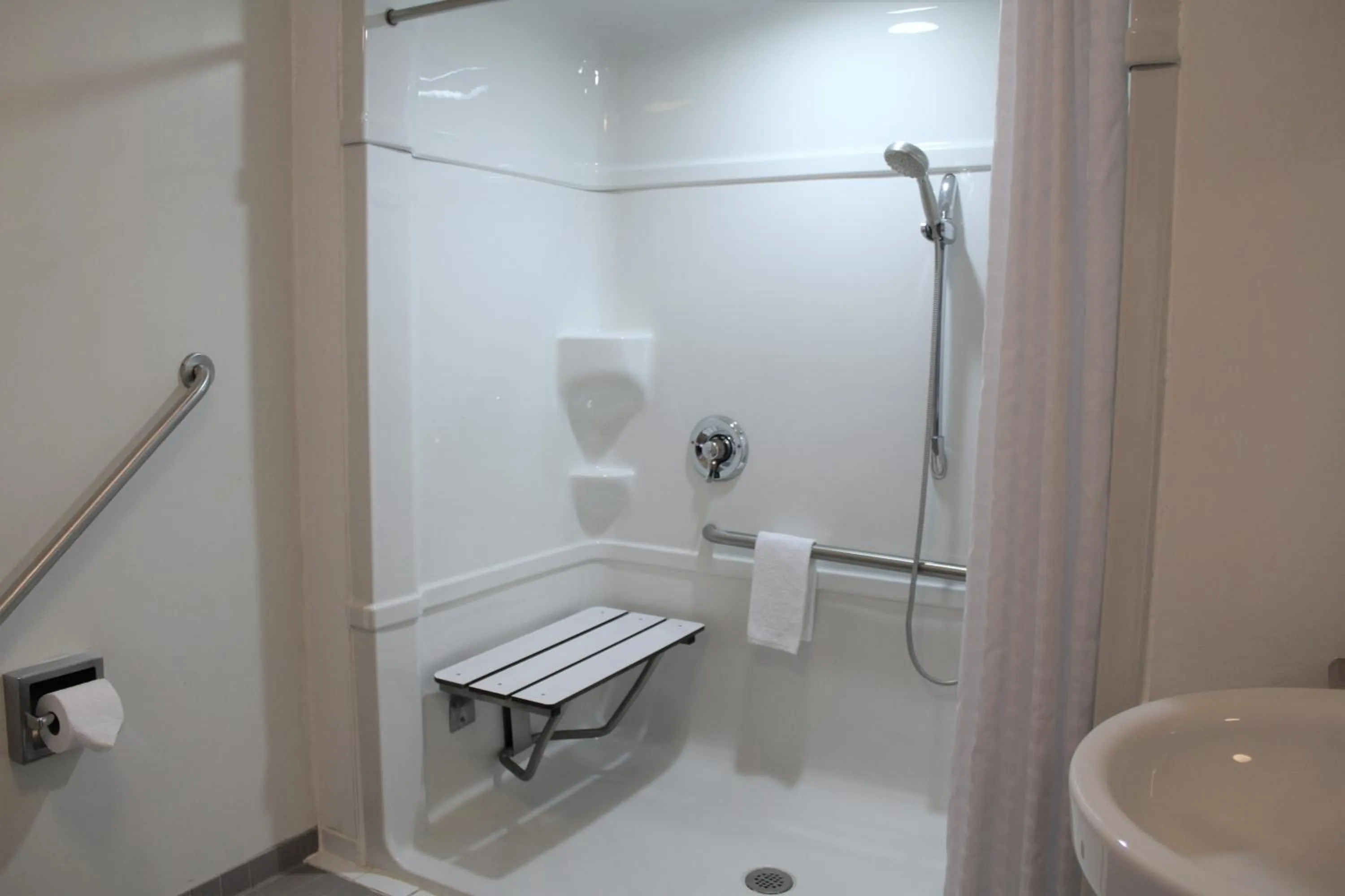 Bathroom in Residence & Conference Centre - Niagara-on-the-Lake