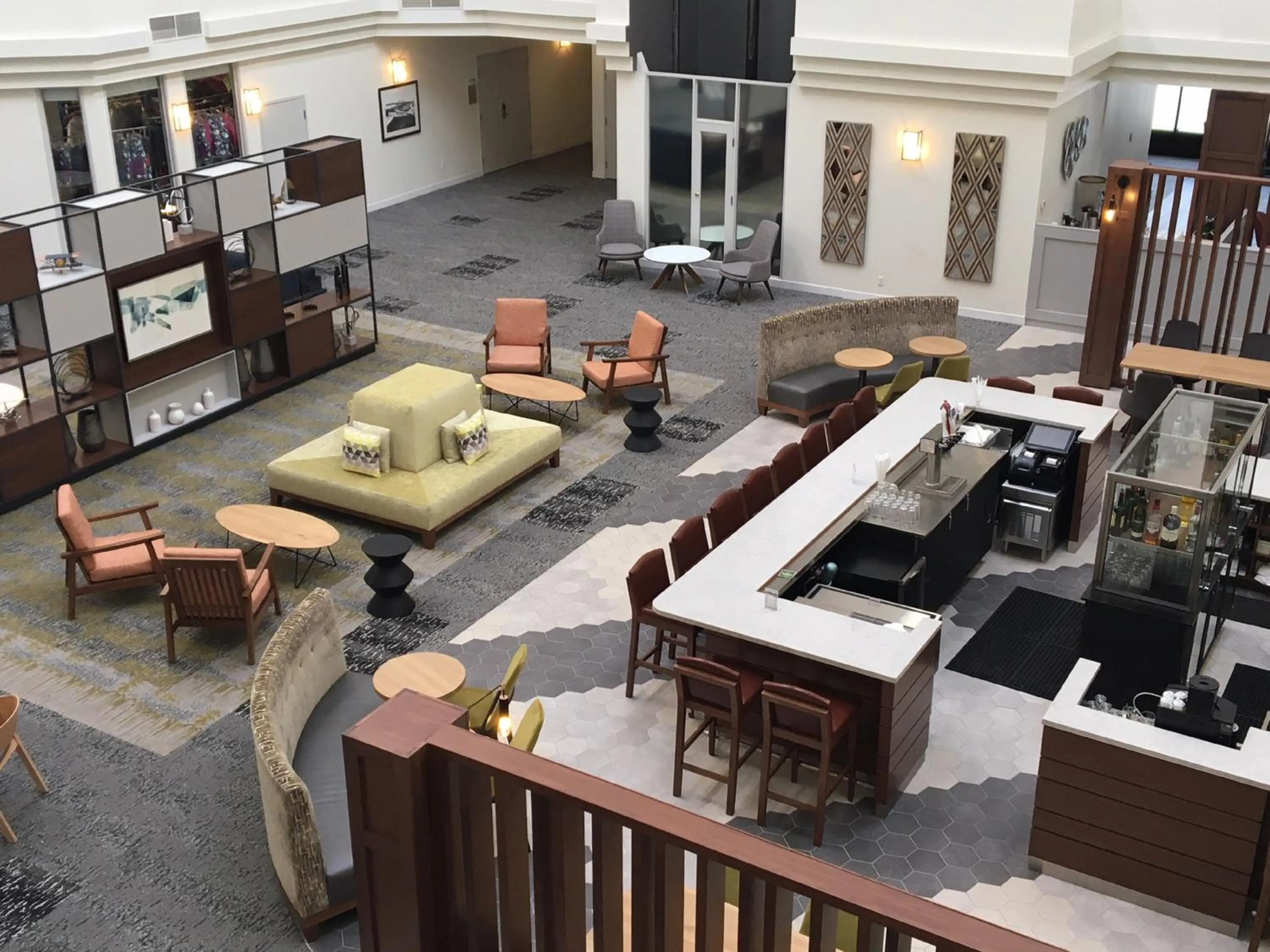 Property building in Holiday Inn Montreal Longueuil by IHG