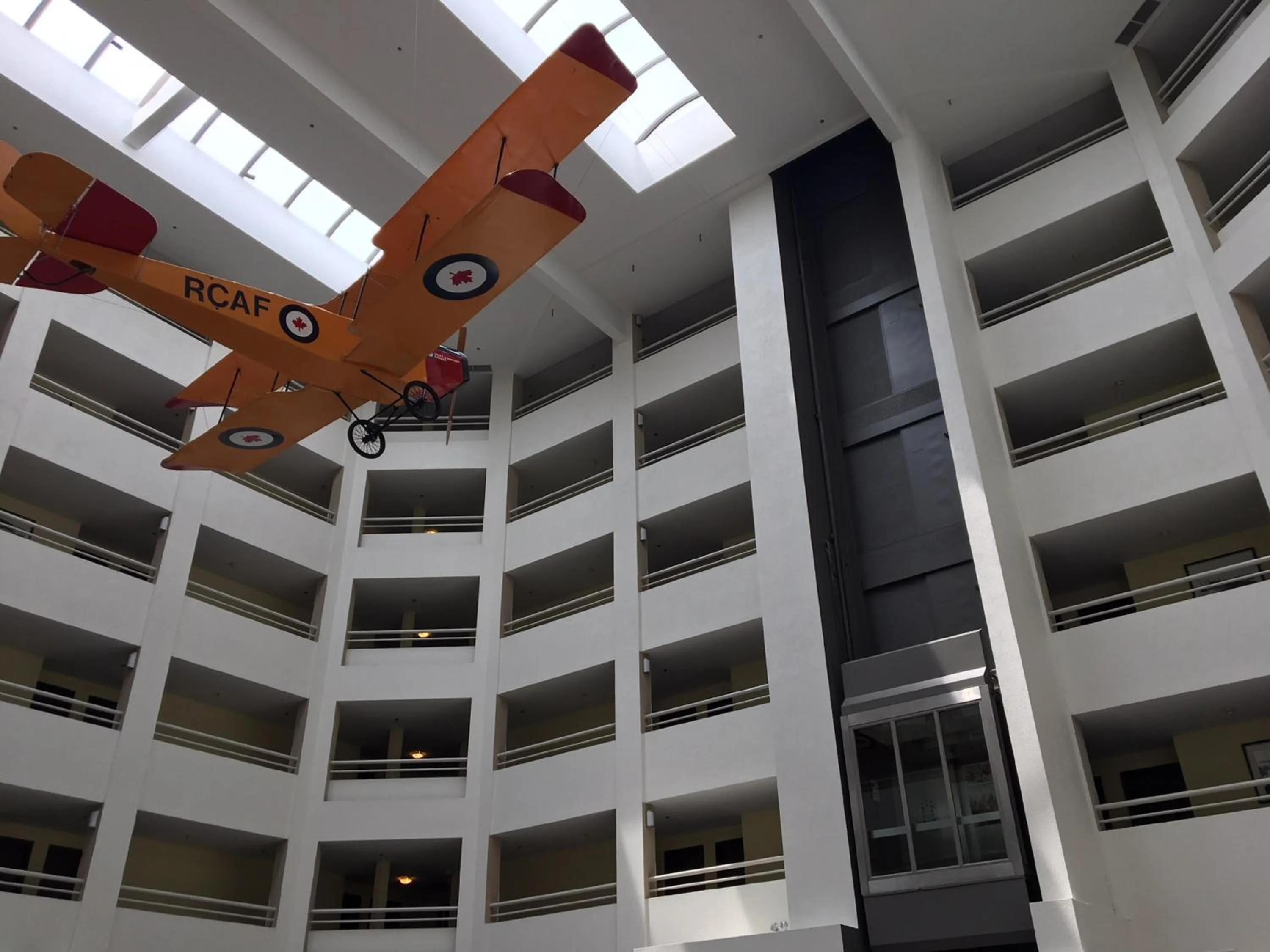 Property building in Holiday Inn Montreal Longueuil by IHG