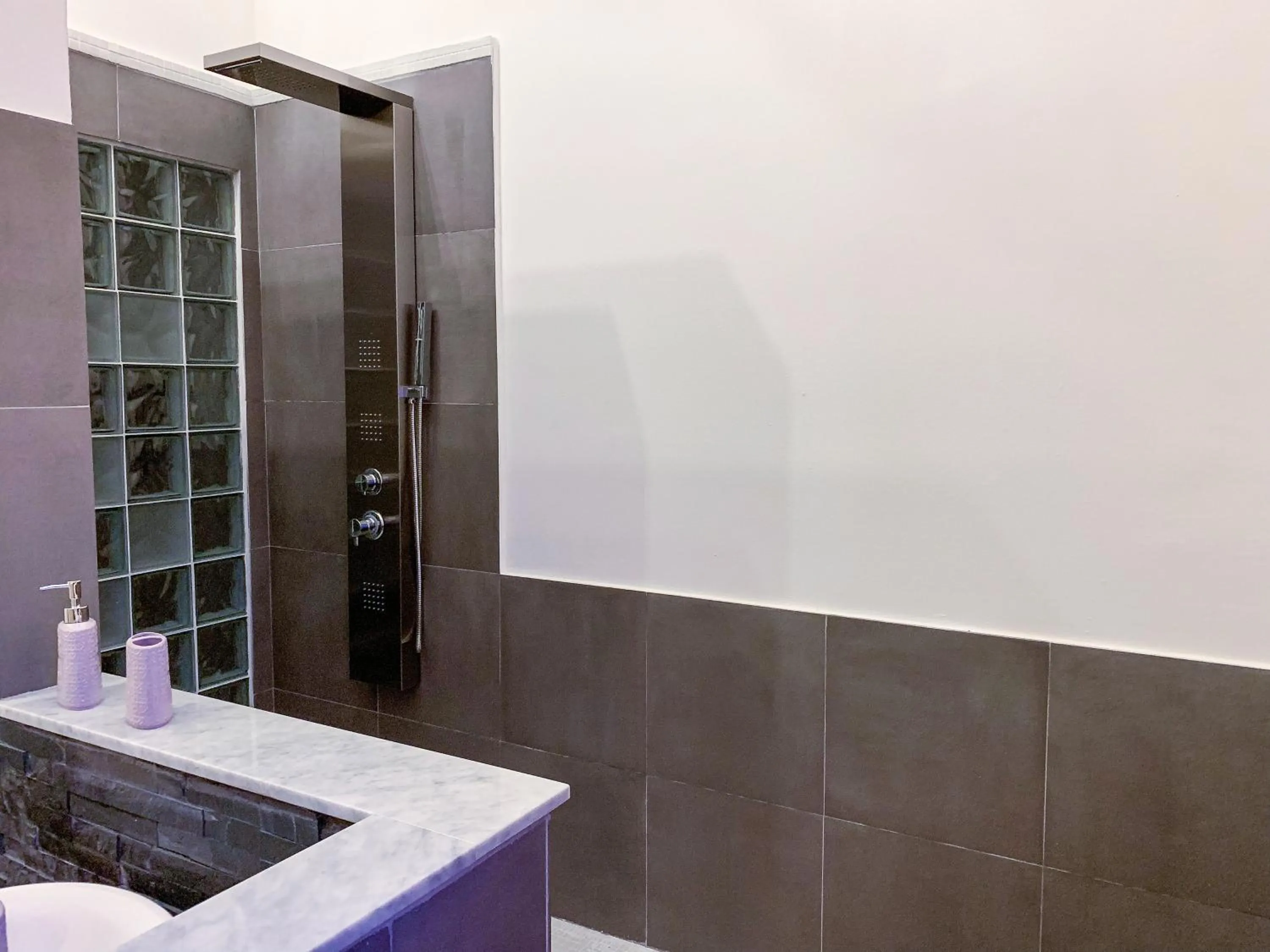 Bathroom in Liberty Suites