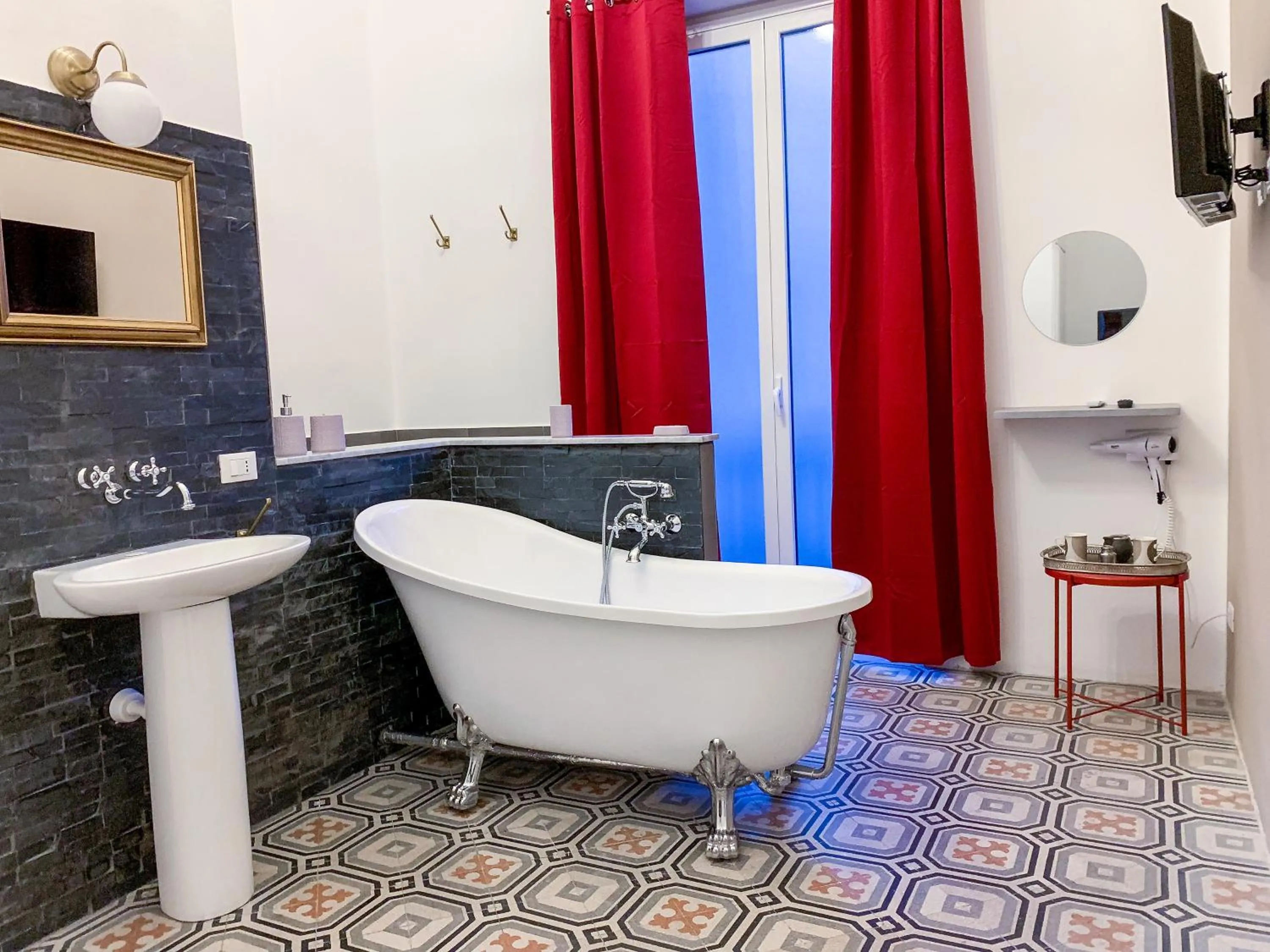 Bathroom in Liberty Suites